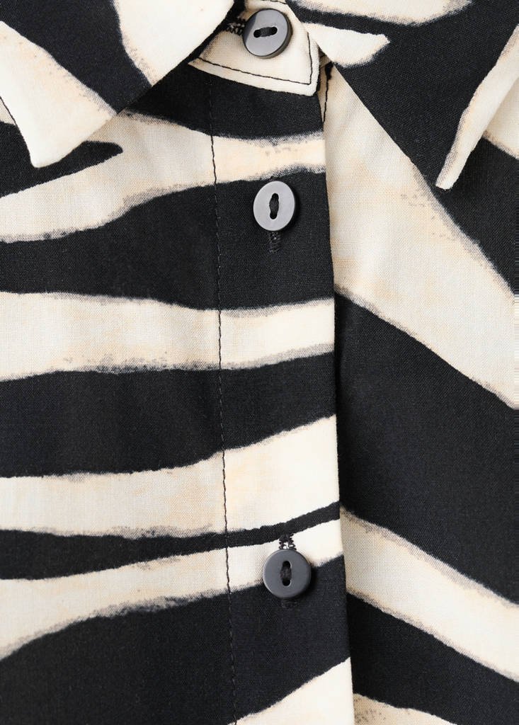Printed shirt dress — Black