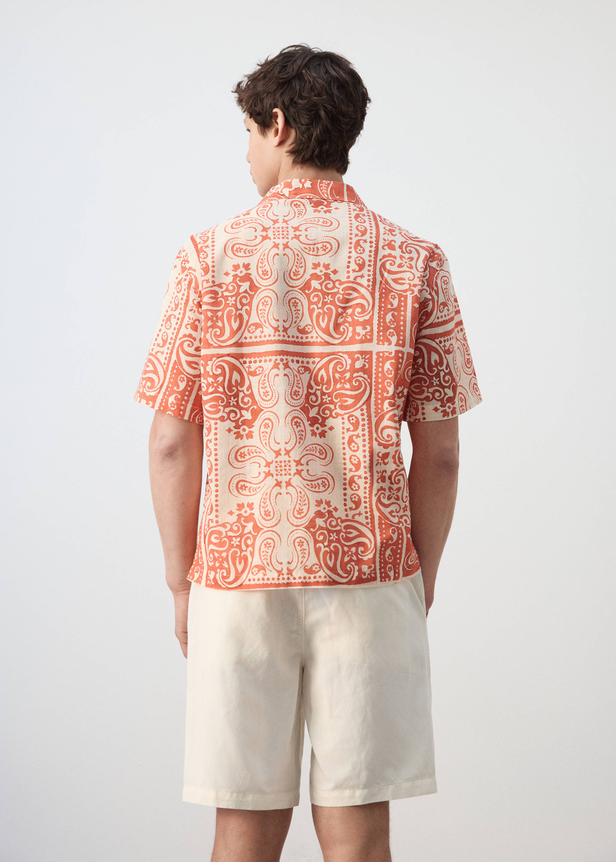 Рубашка хлопок и лен с принтом - Обратная сторона изделия