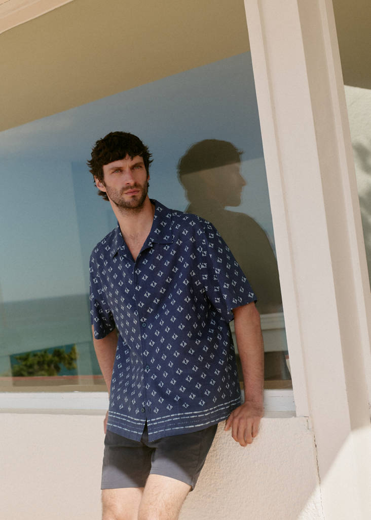 Regular-fit 100% cotton shirt — Indigo Blue
