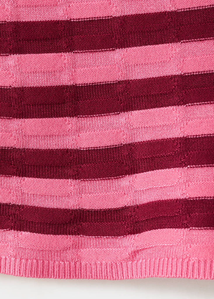 Striped knitted shorts — Pink