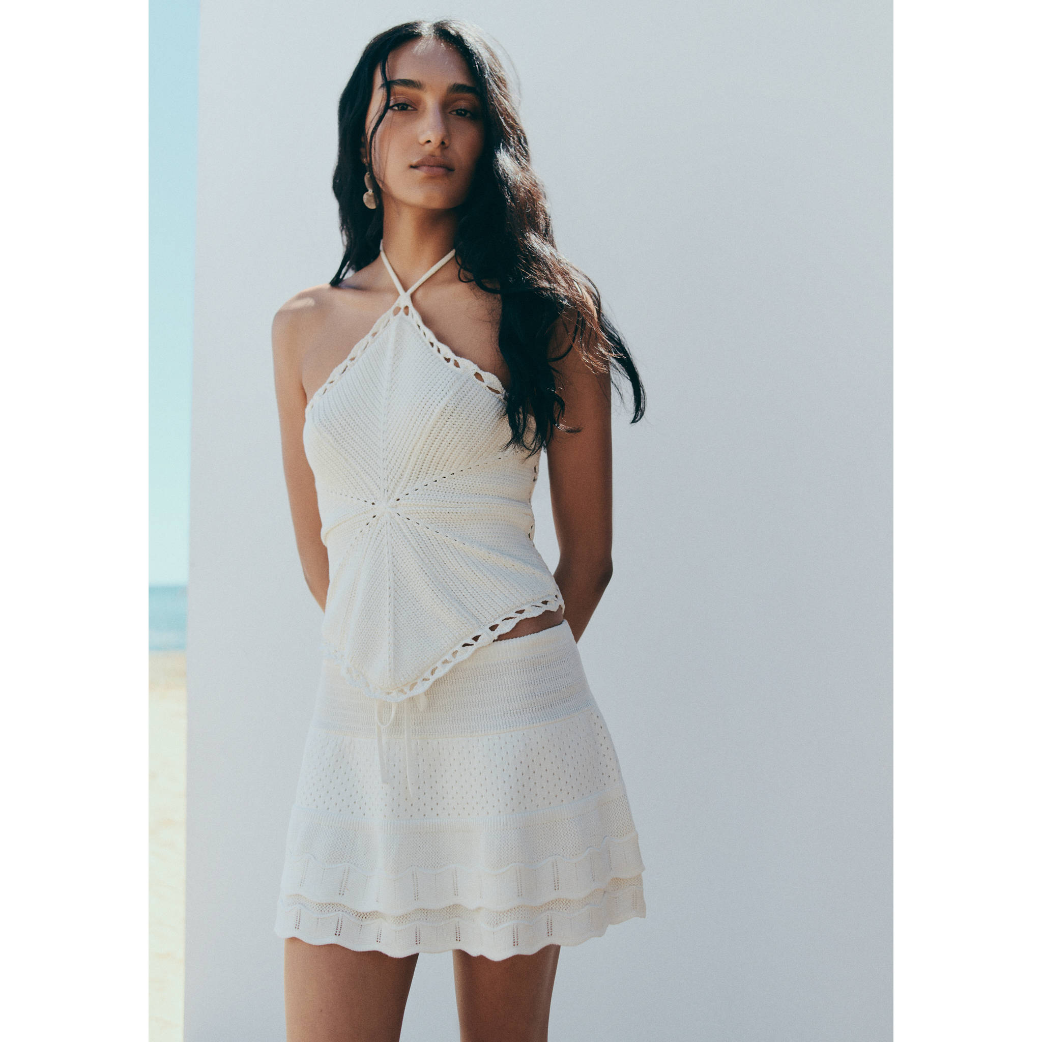 홀터넥 오픈 니트 탑 - 상품 내역: 5