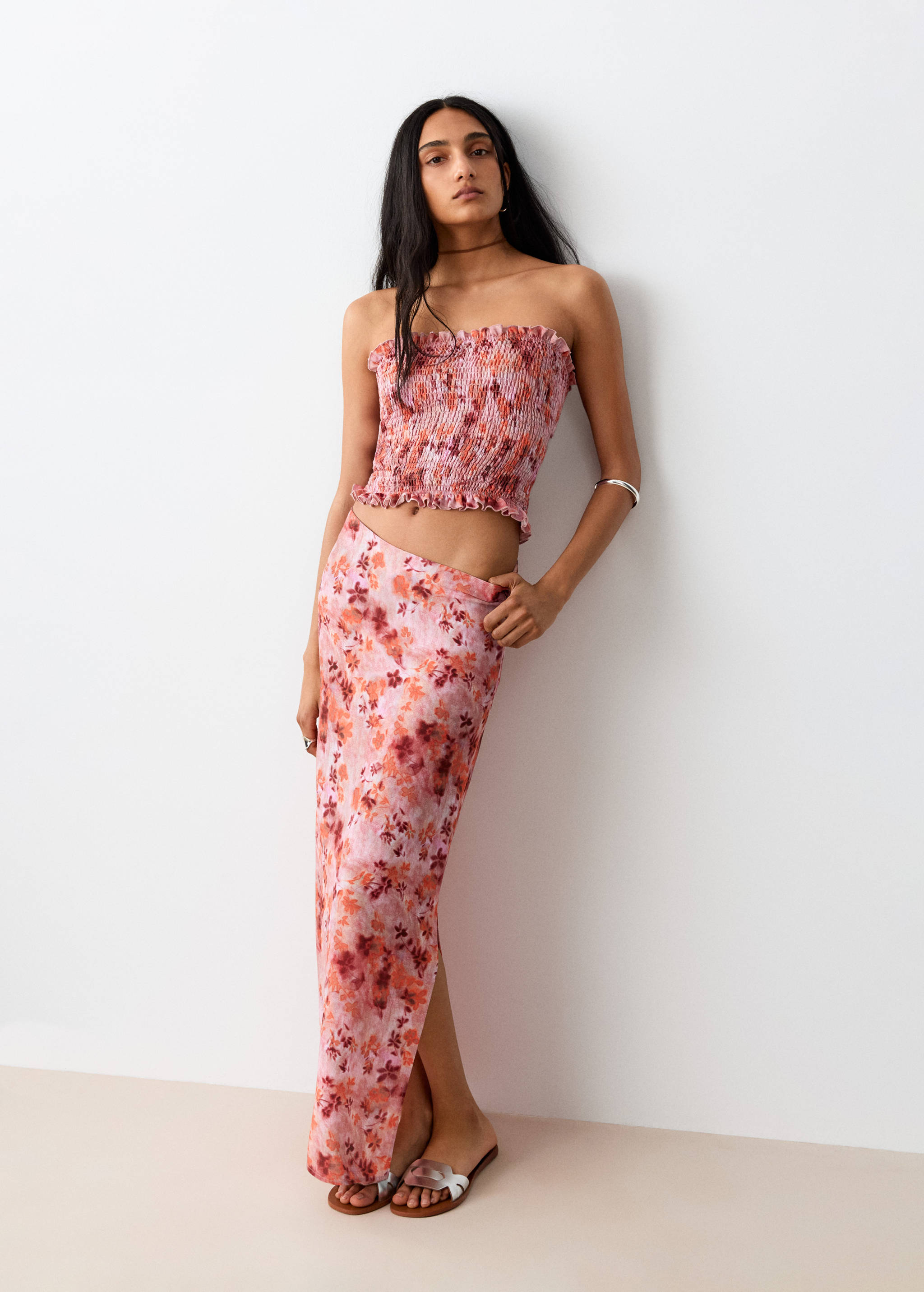 ثوب علوي بكشكشة مع رسوم - رؤية عامة