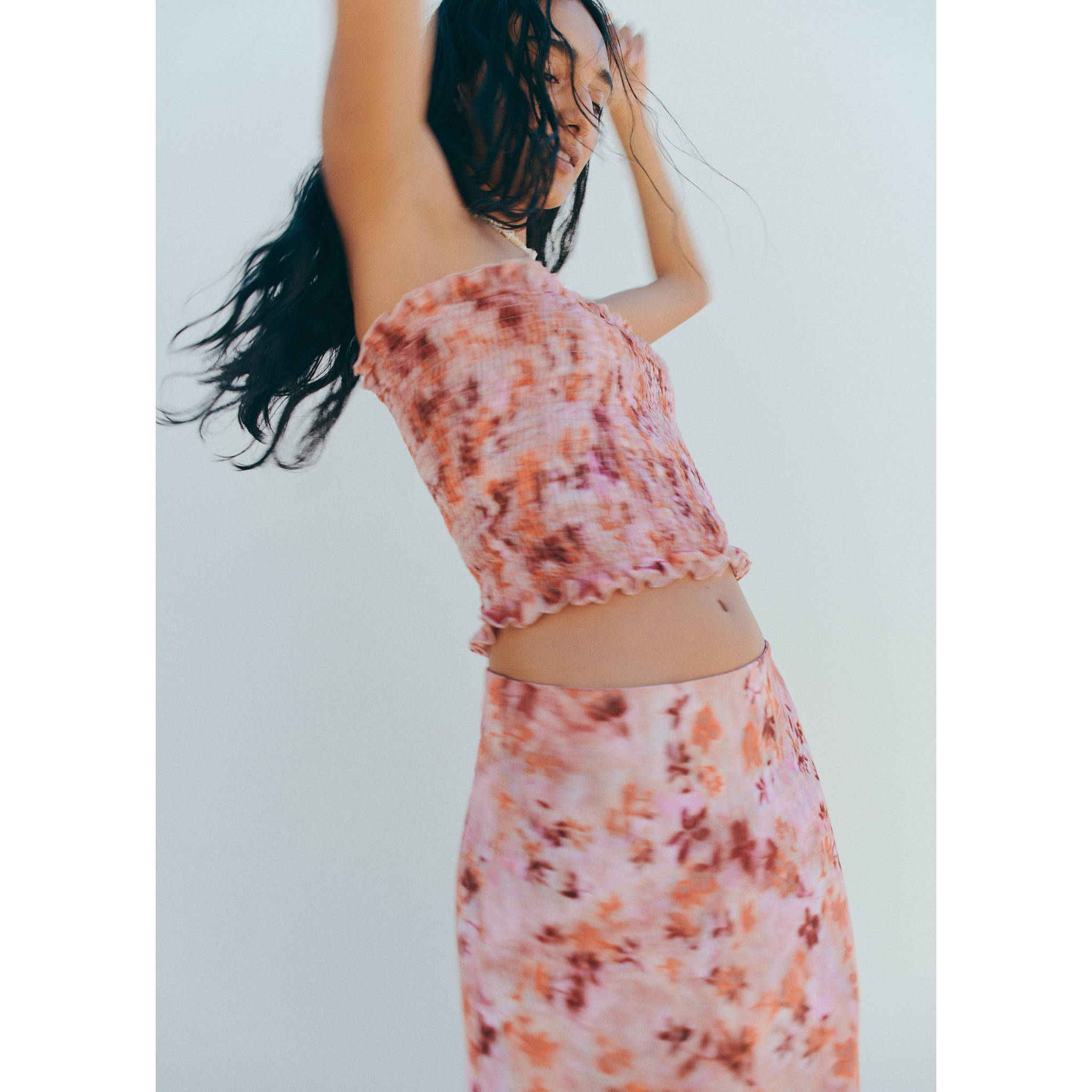 ثوب علوي بكشكشة مع رسوم - تفاصيل المنتج 5