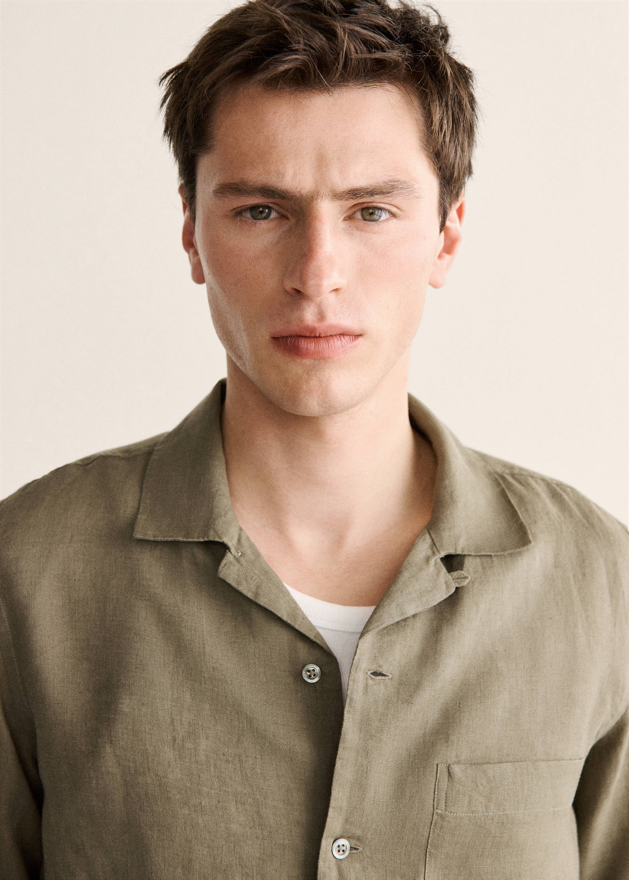 Regular-fit 100% linen shirt - Details of the article 1