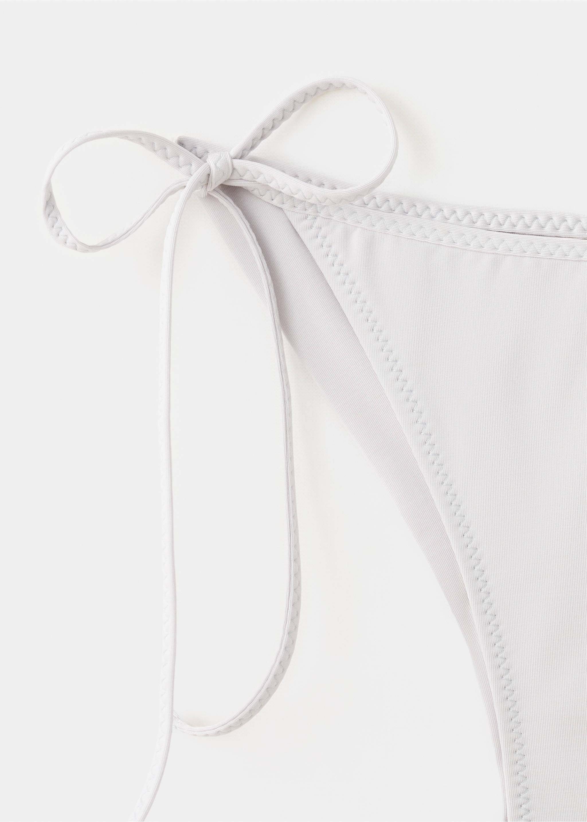 Culotte bikini brésilienne nœuds - Détail de l'article 8, Gris clair/pastel. Ref: 27019414-00.