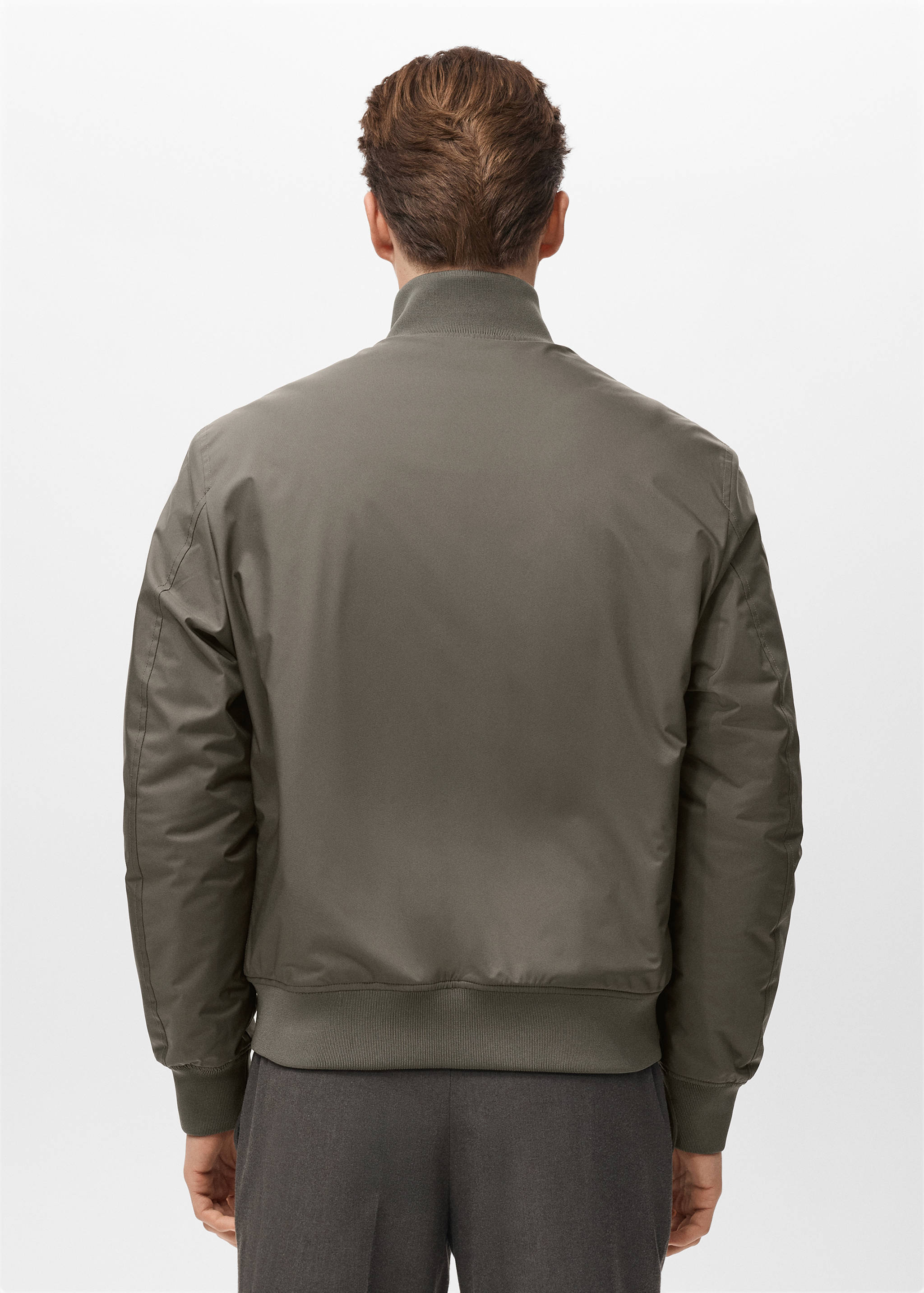 Water-repellent bomber jacket - Reverse of the article