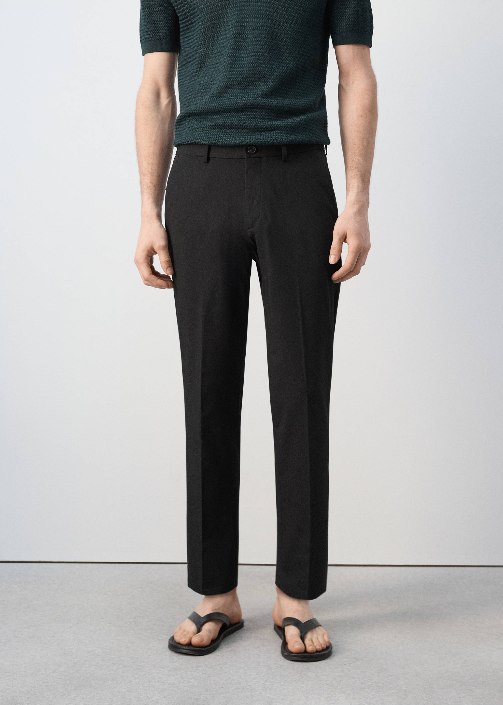 Bologna cropped slim-fit trousers - Medium plane, Black. Ref: 27021190-01.