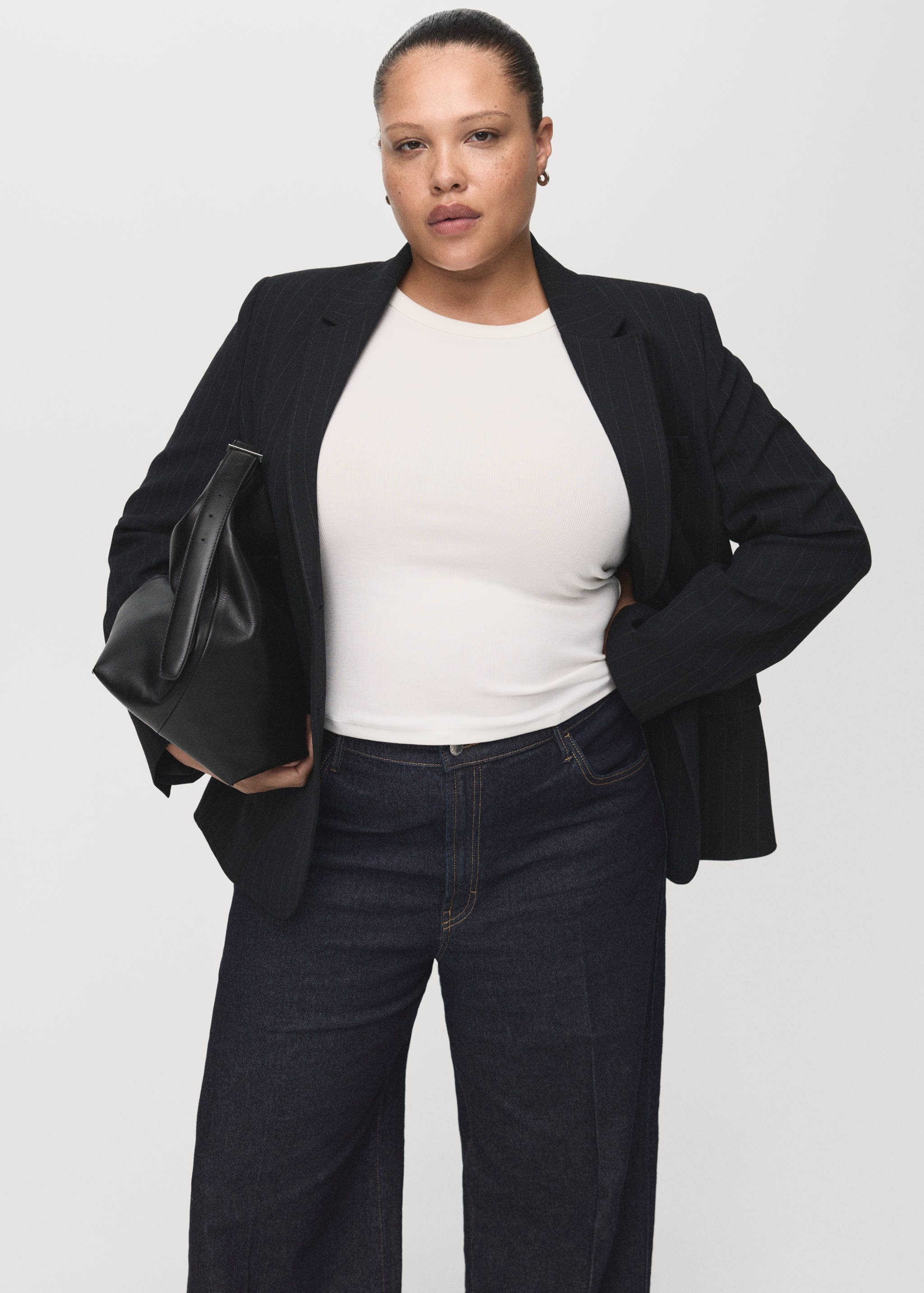 High-waisted wideleg jeans - Details of the article 5