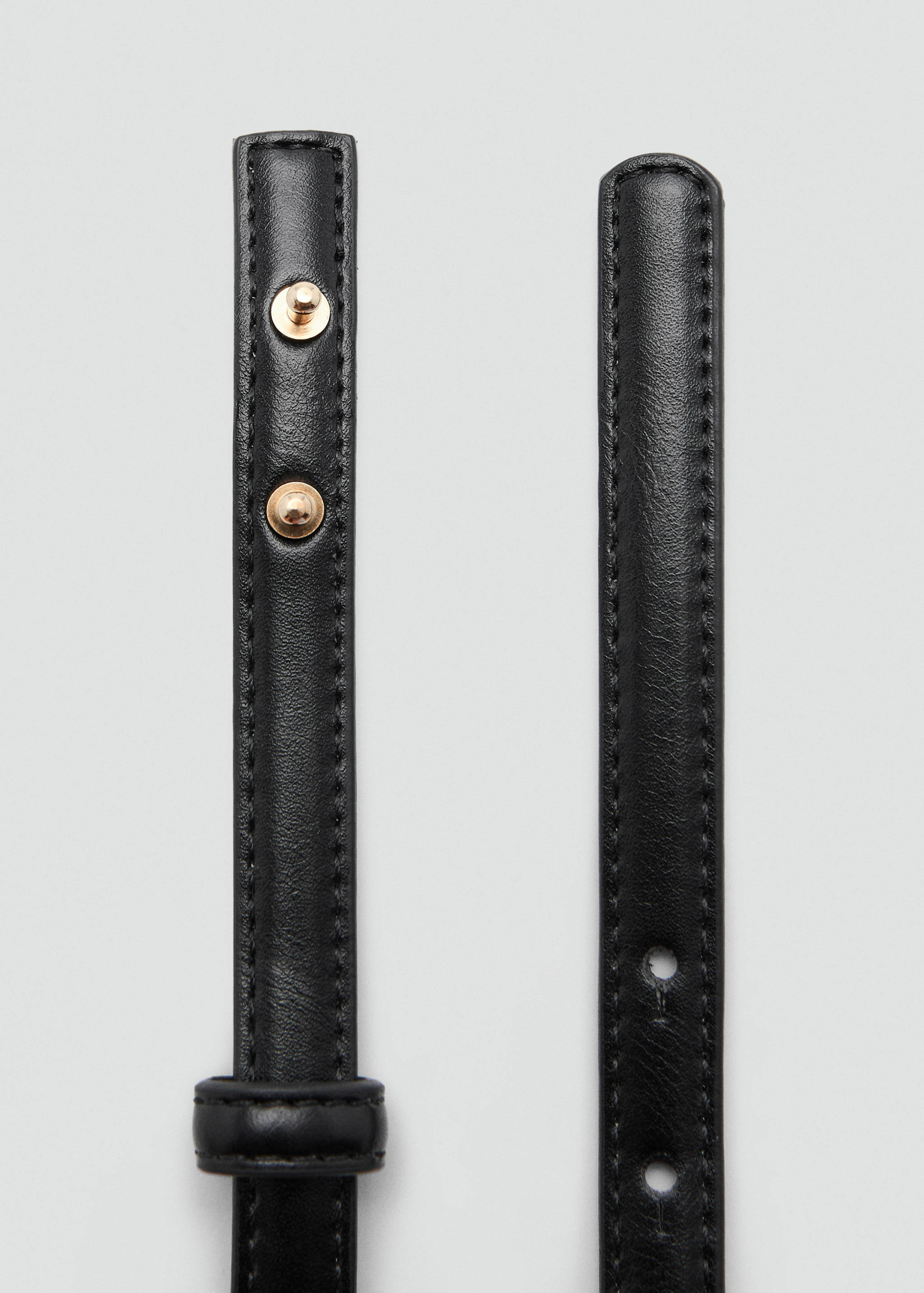 Thin belt with metal detail - Details of the article 1