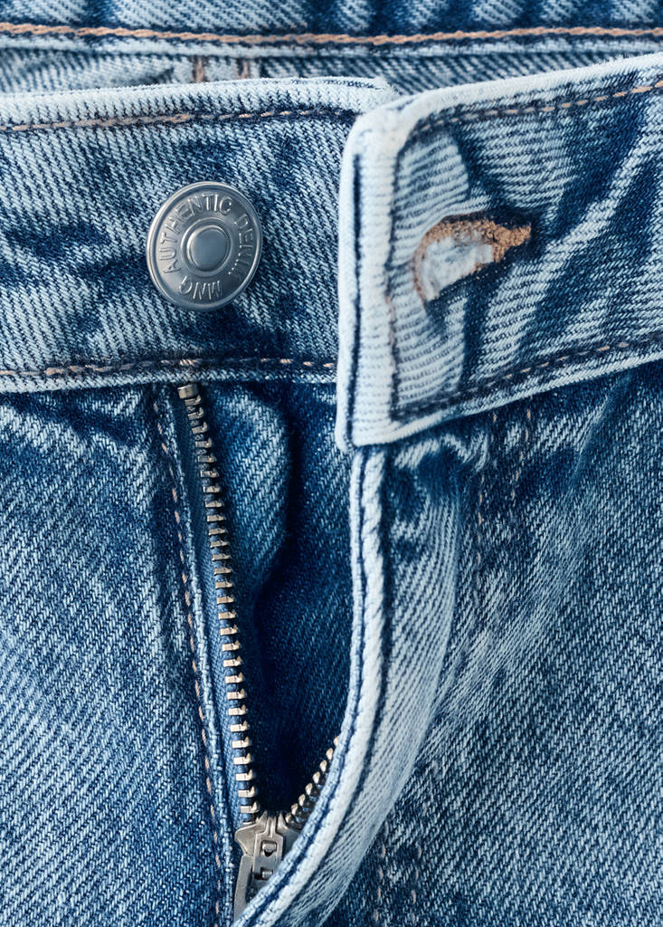 Frayed low-waist jeans — Medium Blue
