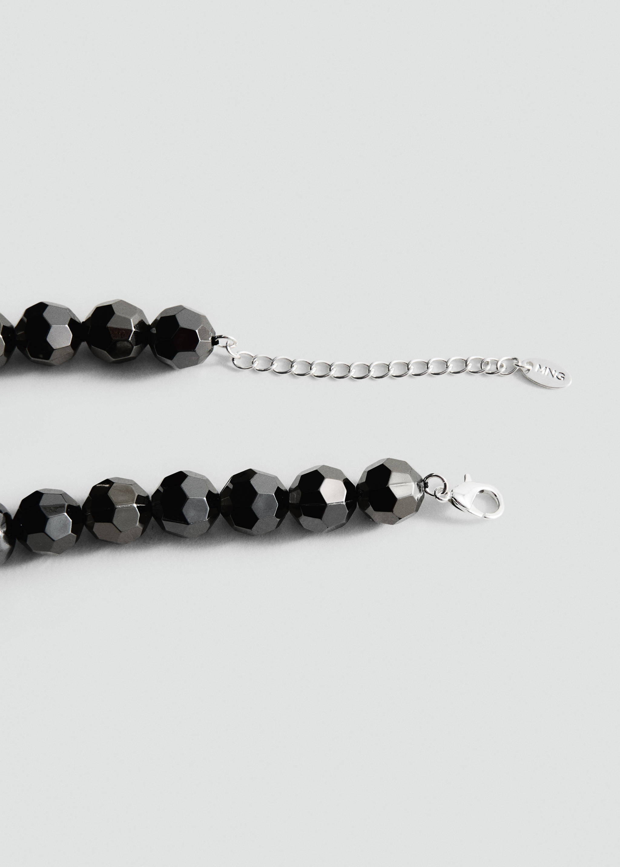 Necklace with geometric spheres - Details of the article 1