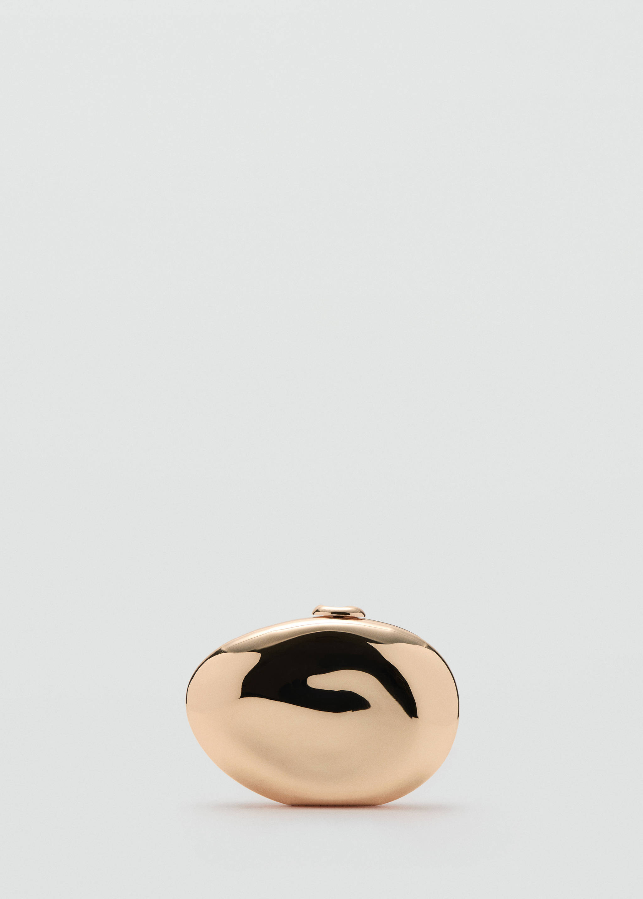 Oval clutch bag - Article without model