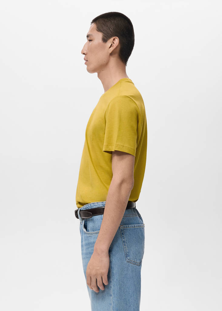 Slim-fit short-sleeved t-shirt — Mustard