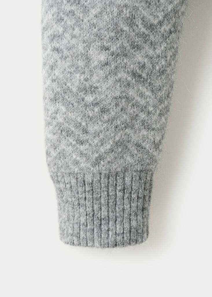 Knit striped sweater — Grey
