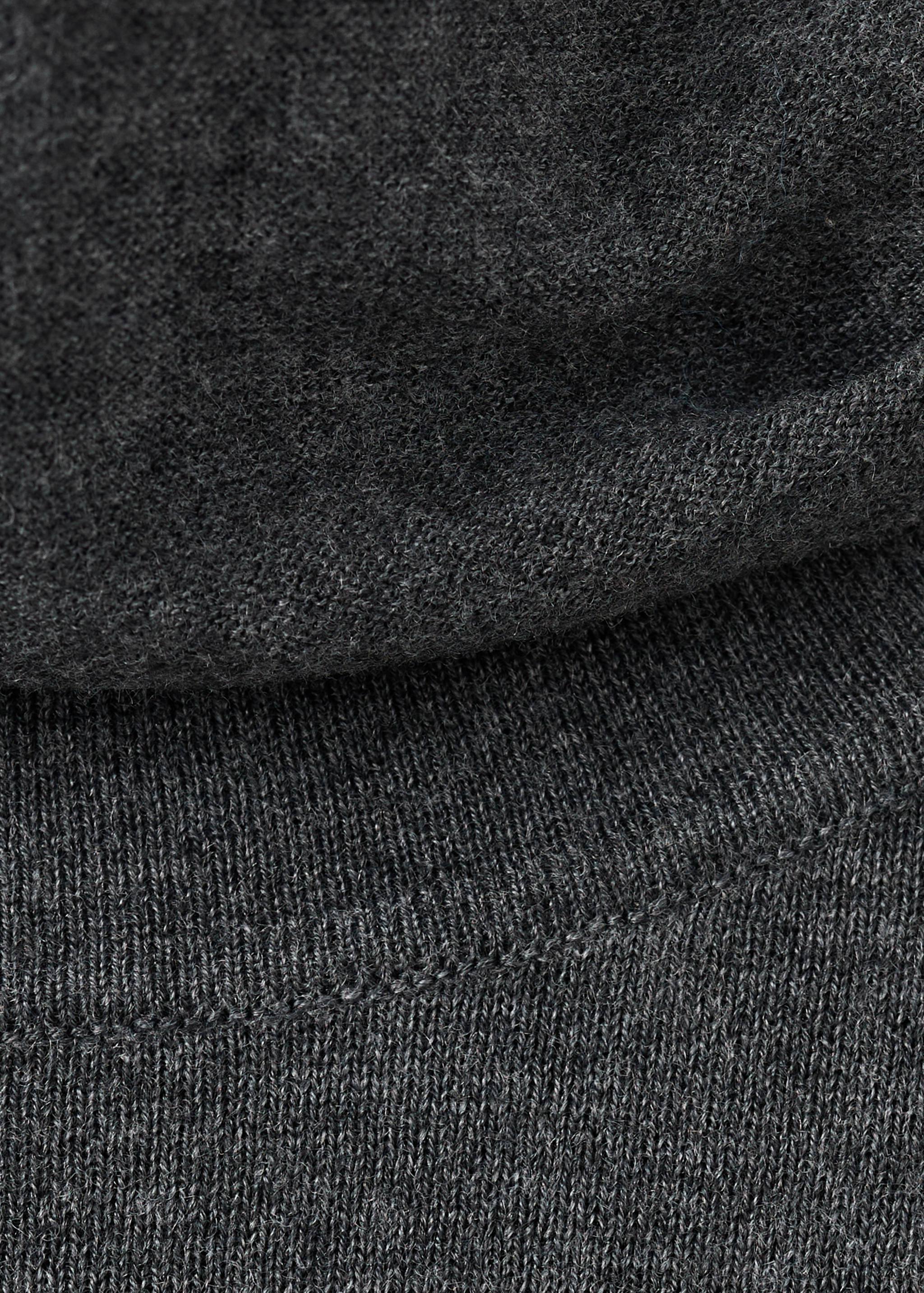 Pull col montant broche - Détail de l'article 8