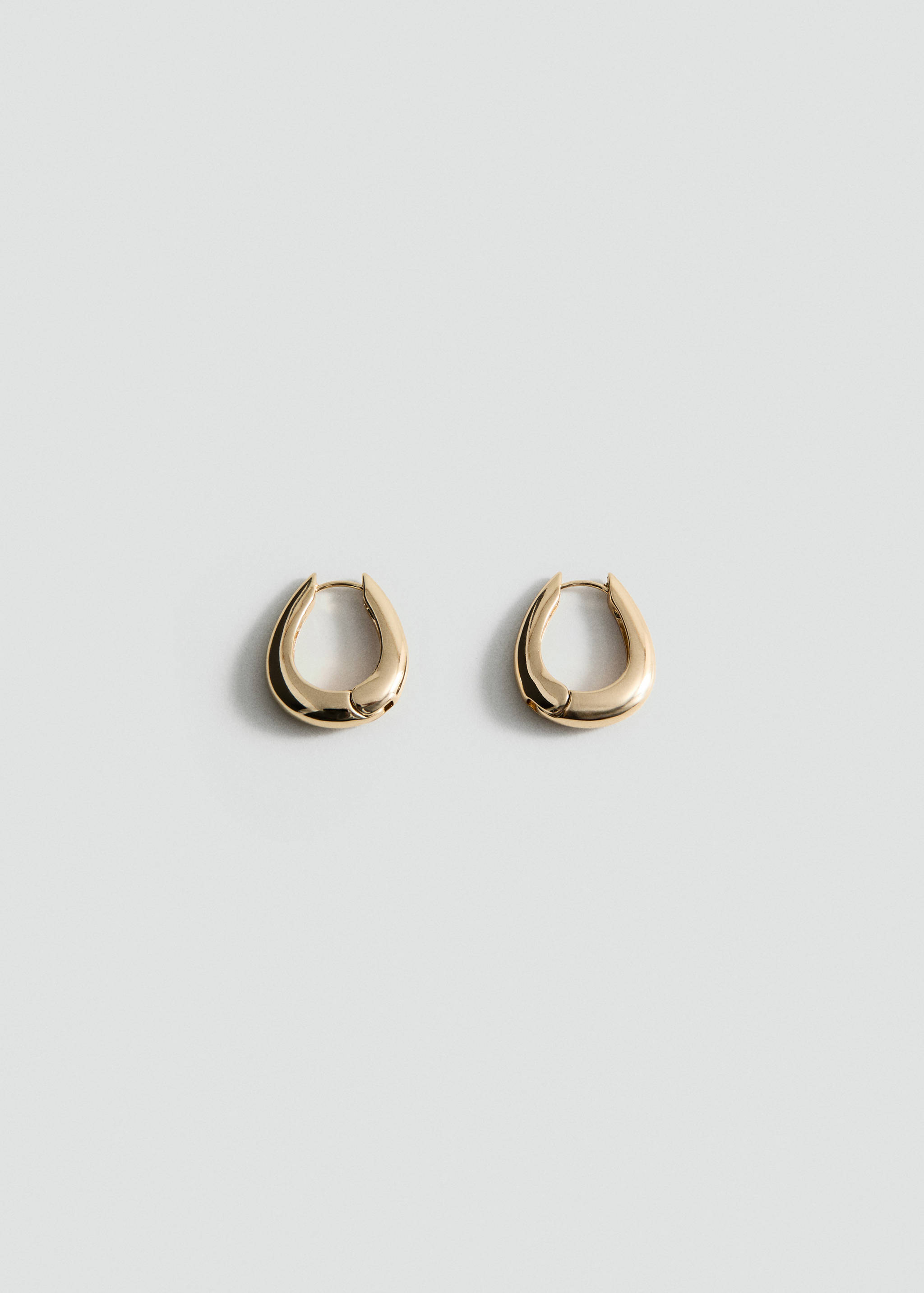 Volume hoop earrings - Article without model