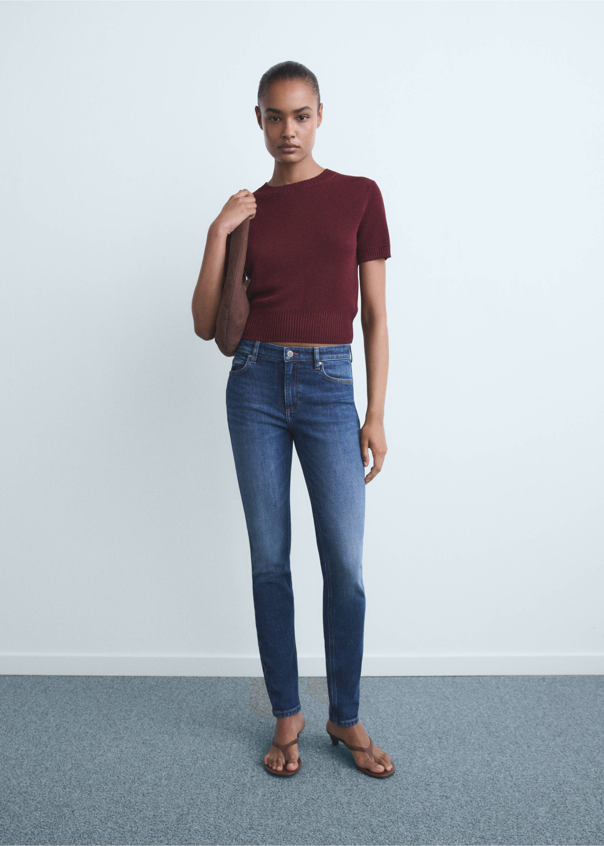 Jean skinny taille normale - Plan général, Bleu foncé. Ref: 27021288-00.