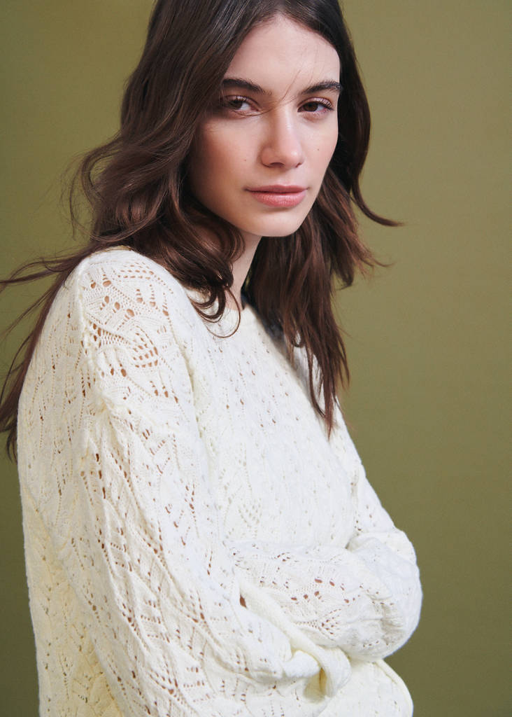 Pullover mit Lochstrickmuster — Cremeweiß