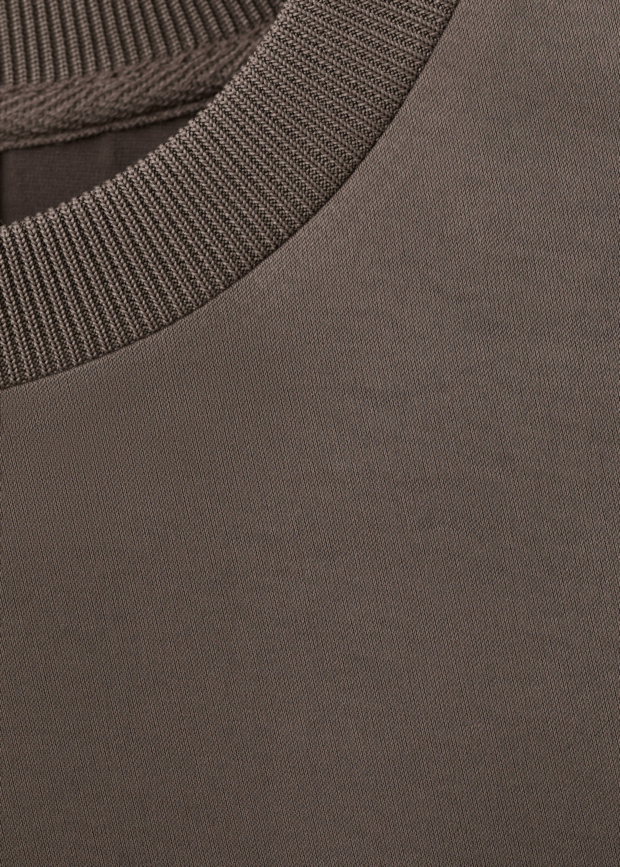 Blusa crop satinada - Detalle del artículo 8