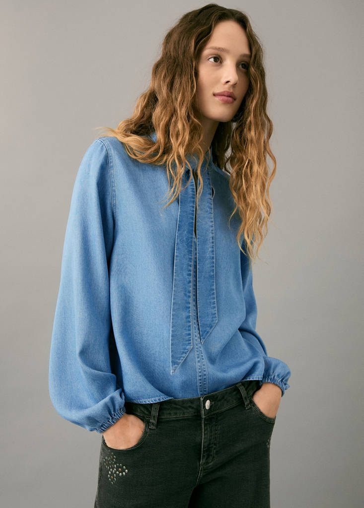 Lyocell blouse with bow — Medium Blue