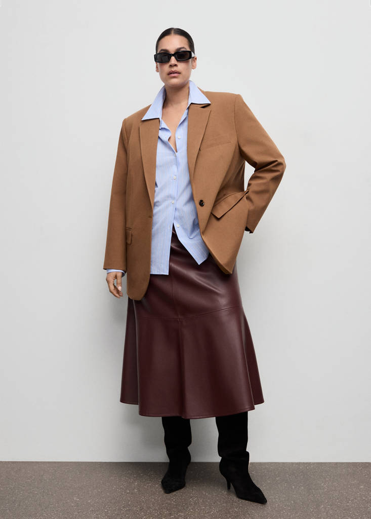 Straight suit jacket with lapel pockets — Caramel