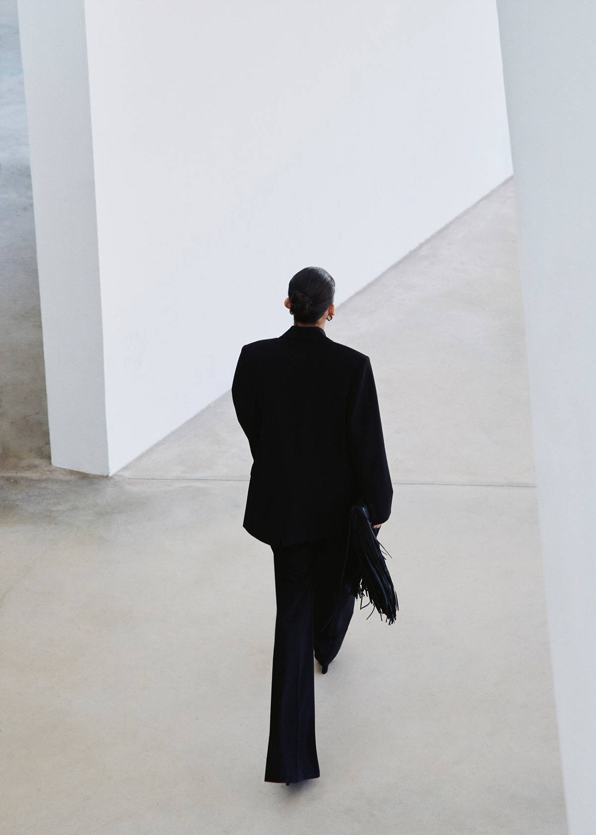 Straight suit jacket with lapel pockets — Black