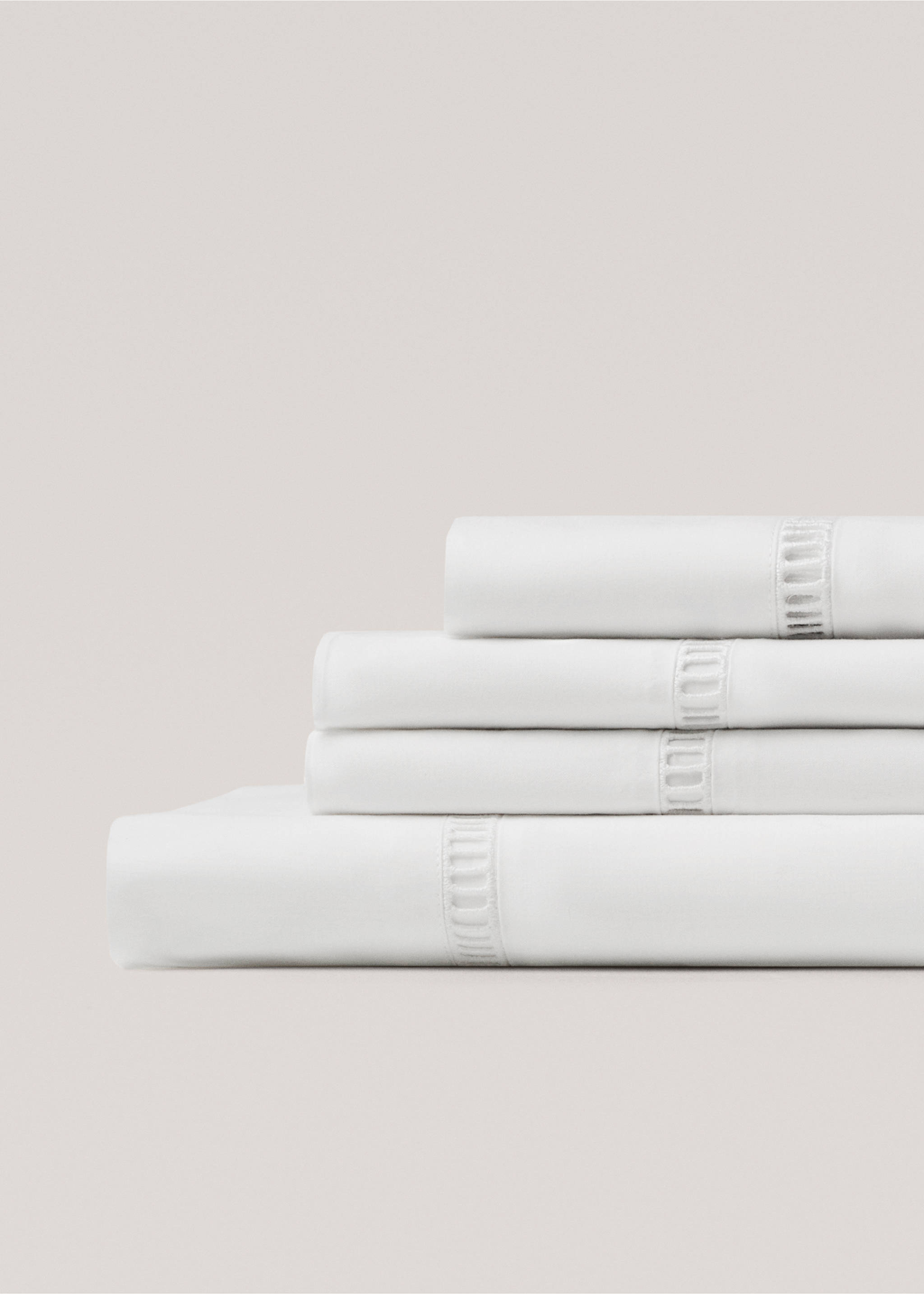 200-thread count percale cotton top sheet with hemstitch for 135/140 cm bed - Medium plane, White. Ref: 27021301-00.