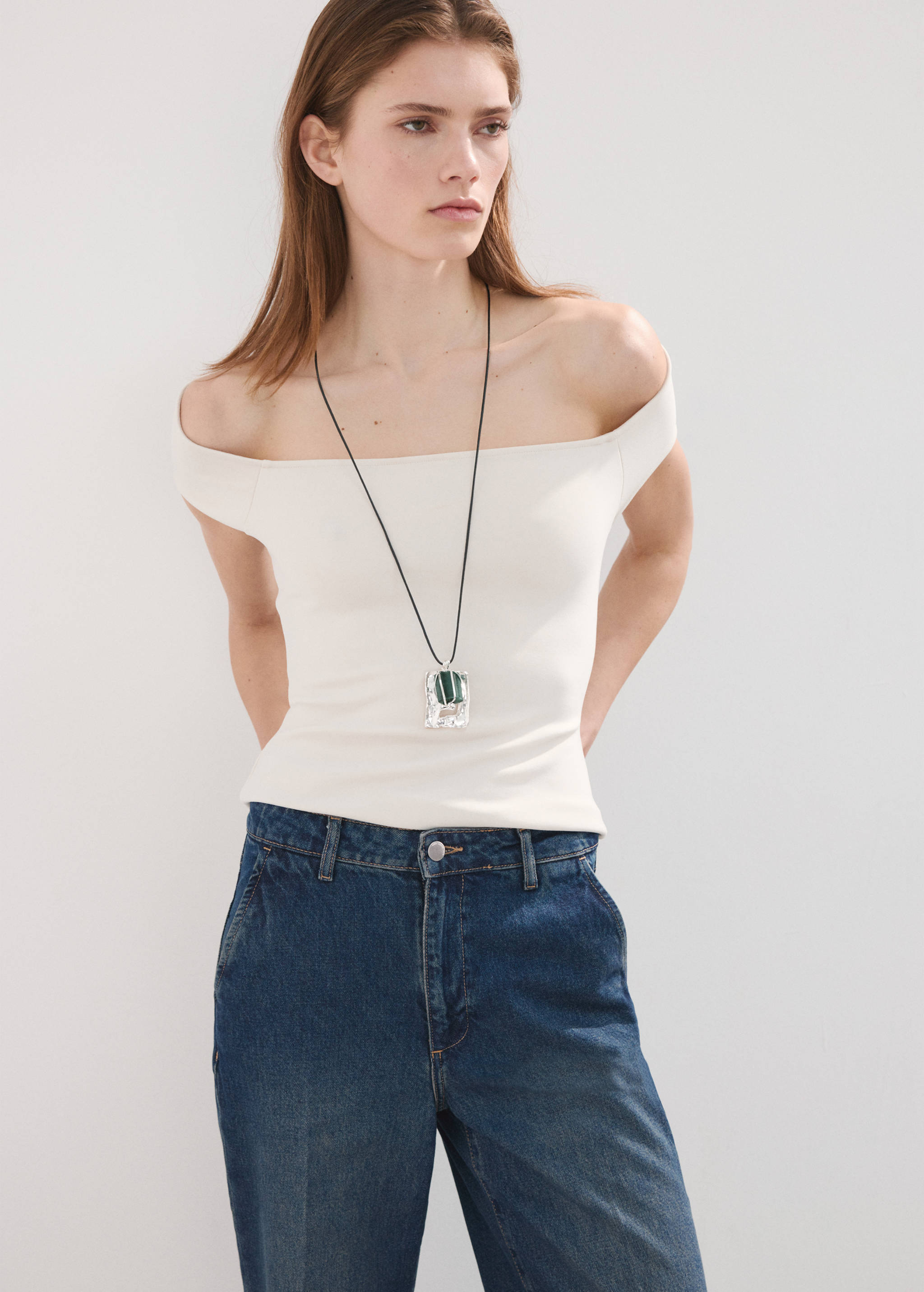 Jeans med breda ben och mellanhög midja - Detaljer om artikeln 1