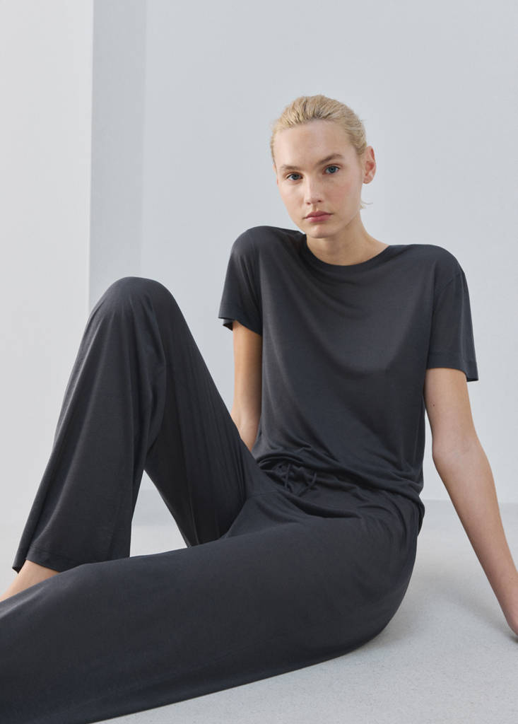 Short-sleeved micro-modal pyjama top — Charcoal