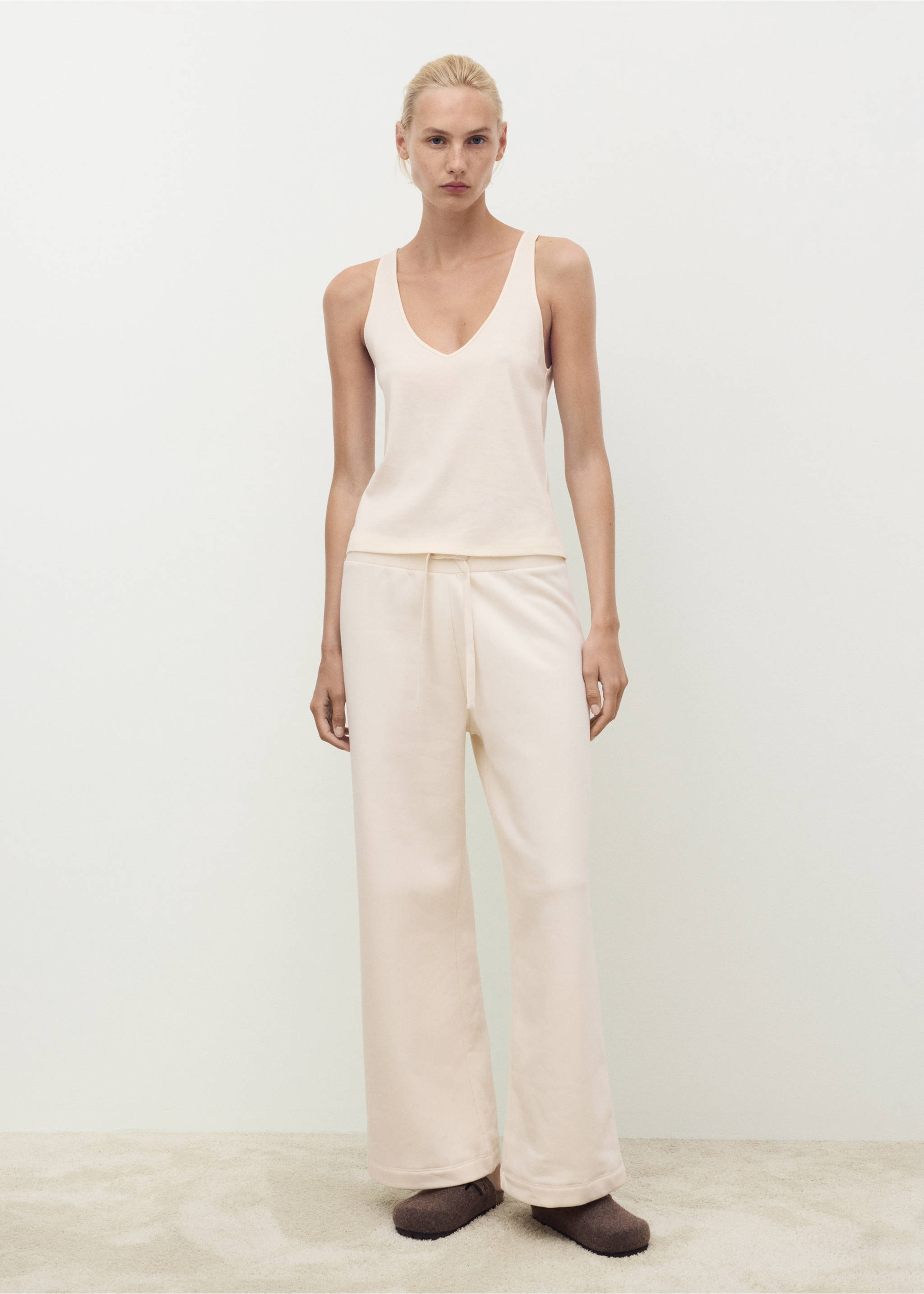 棉质吊带V领背心 - null, 香草黄. Ref: 27021322-00.