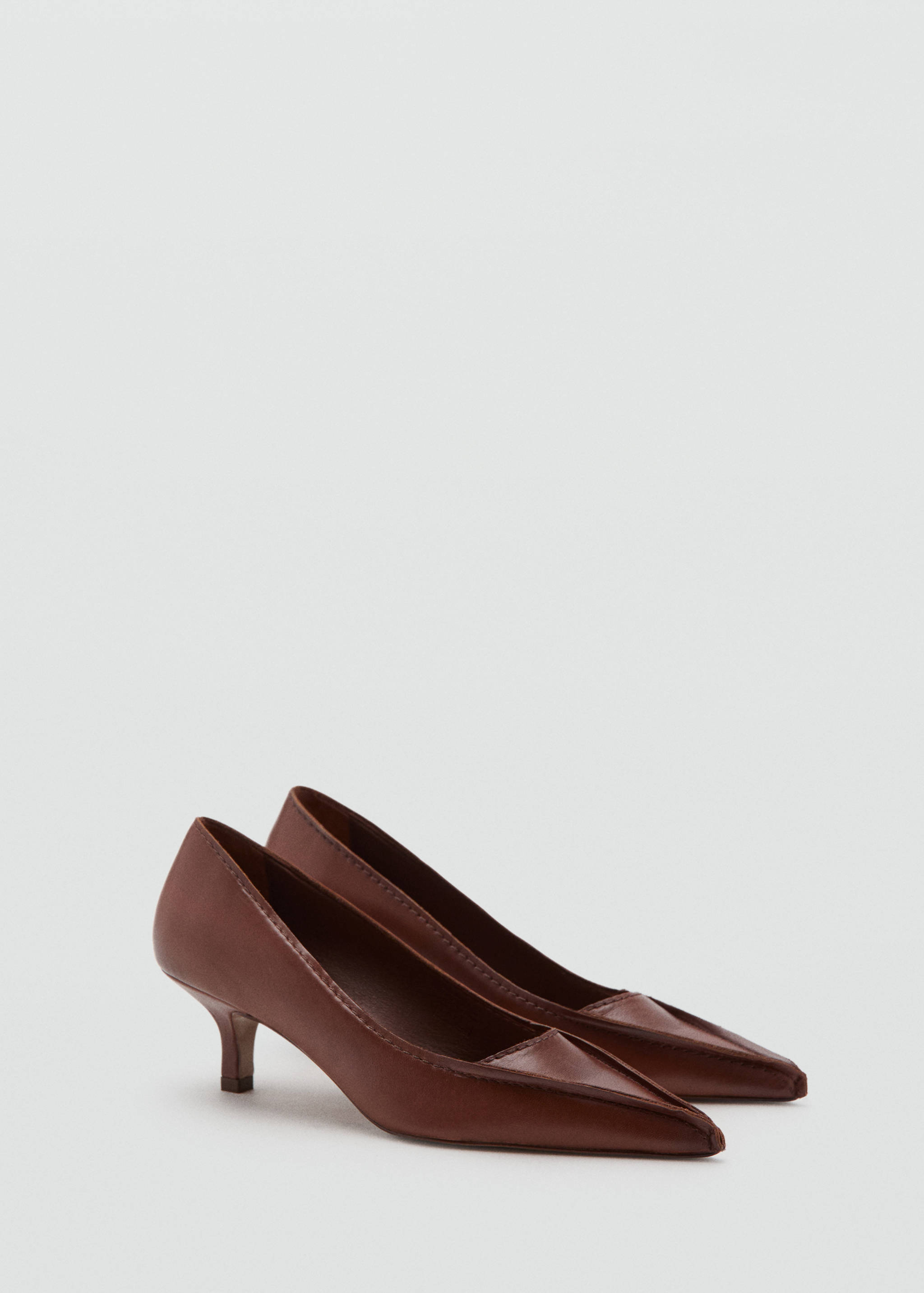 Chaussures cuir talon kitten heel - Plan moyen