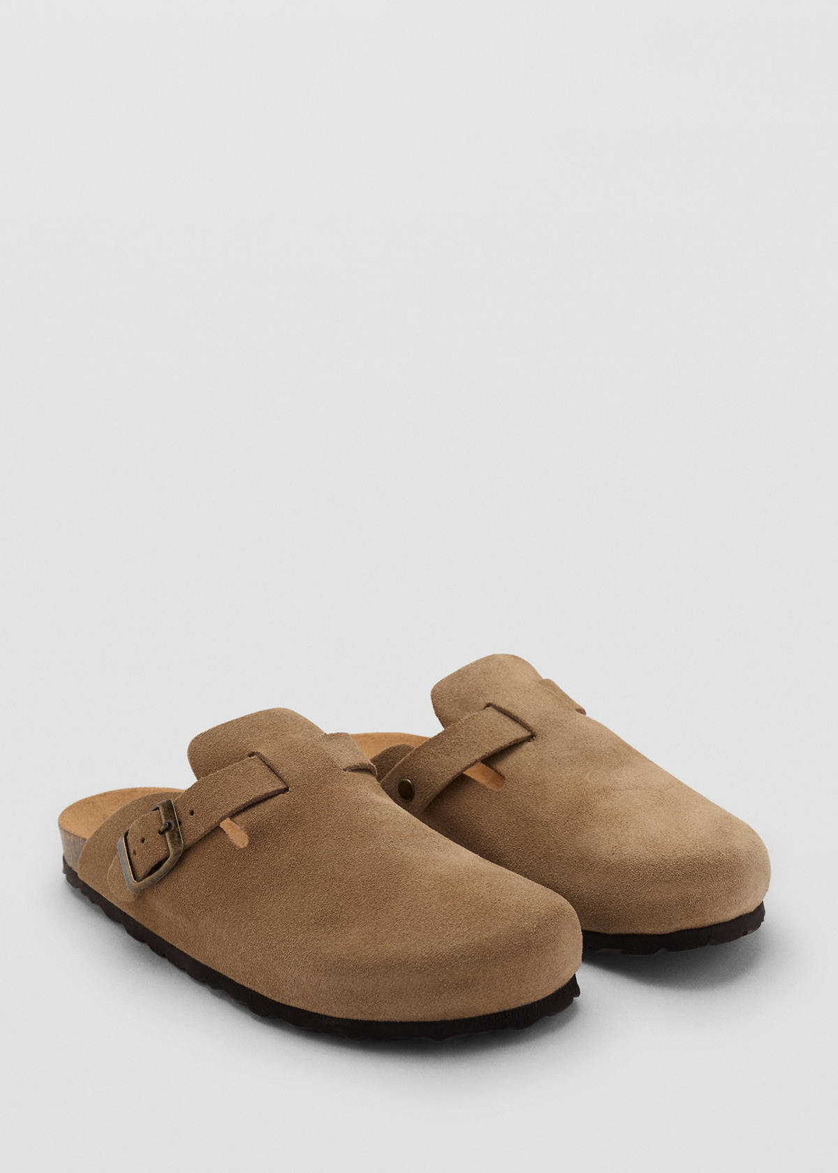 Leather clogs with buckle — Sand