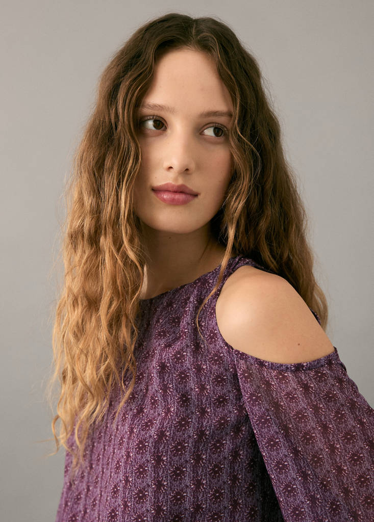 Printed blouse with cut-out — Pale Pink