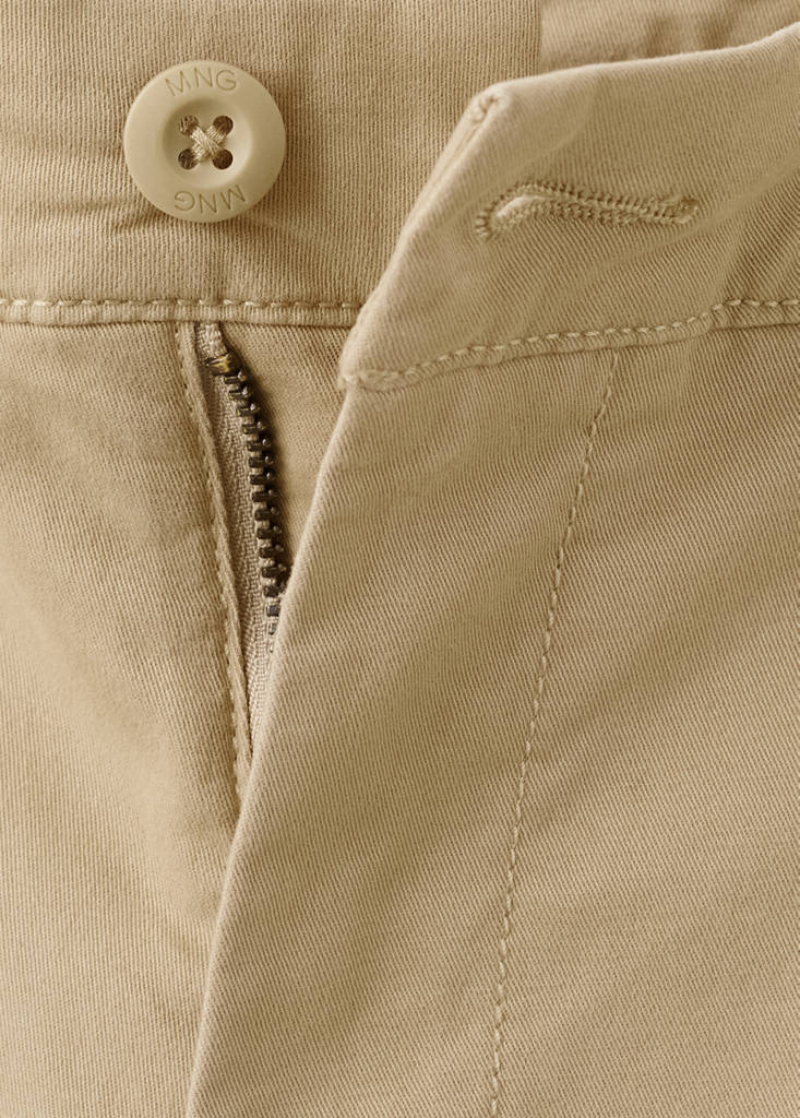 Plain chino trousers — Beige