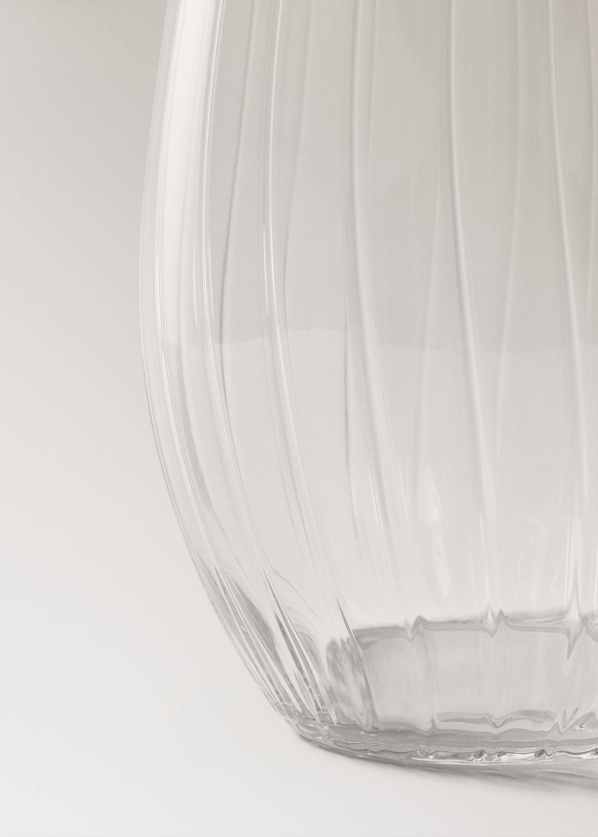 Tall glass vase — Ice Grey