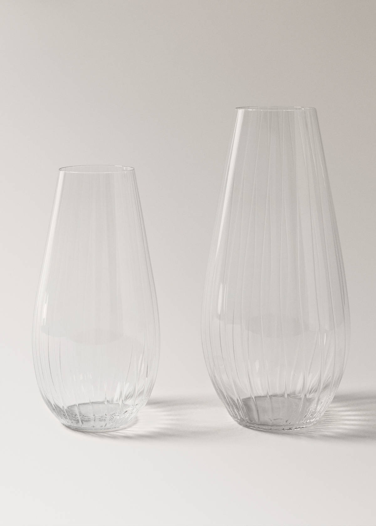 Tall glass vase — Ice Grey