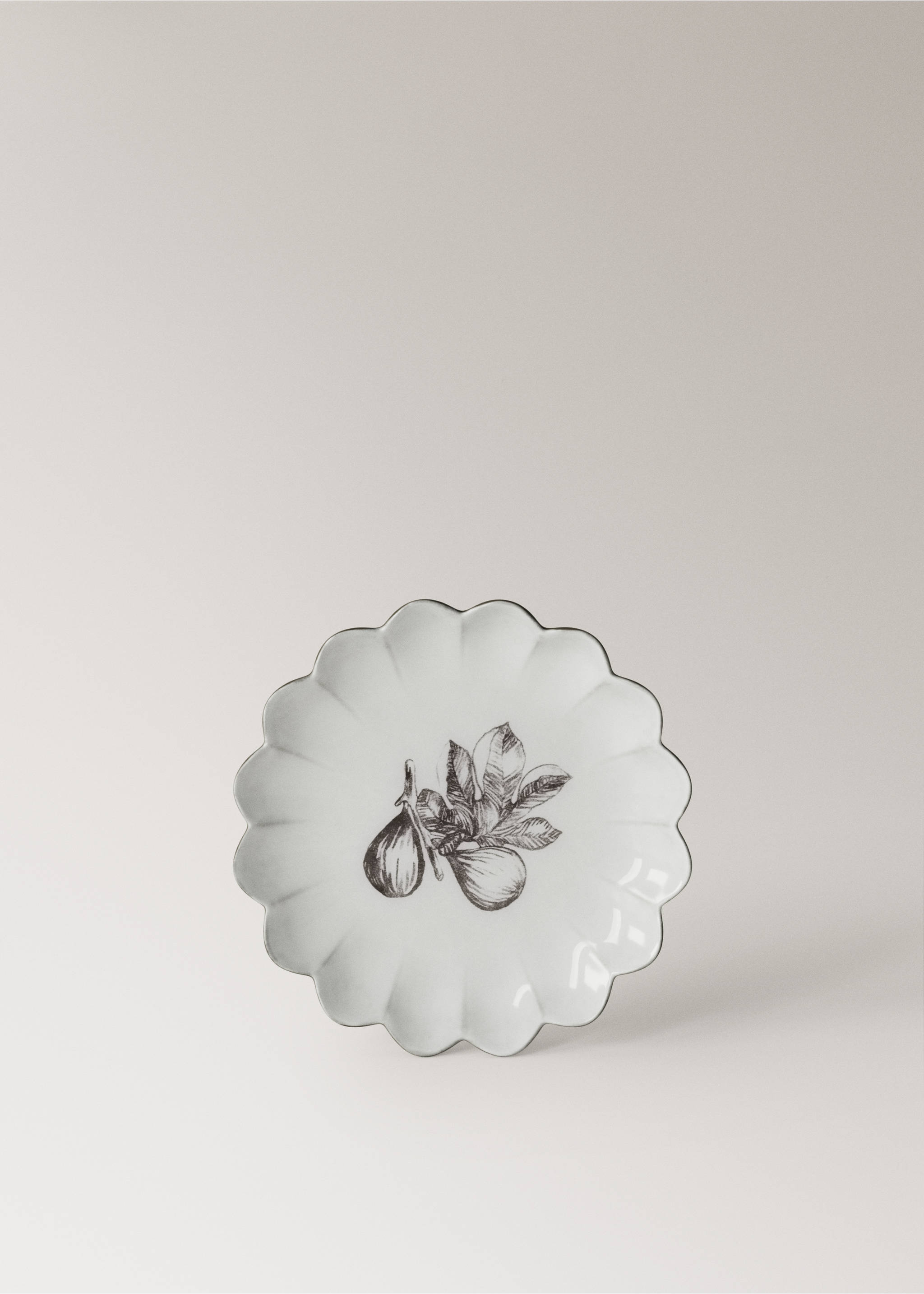 Dessertteller aus Steingut mit gewellter Form - Artikel ohne Model, Grau. Ref: 27021526-00.