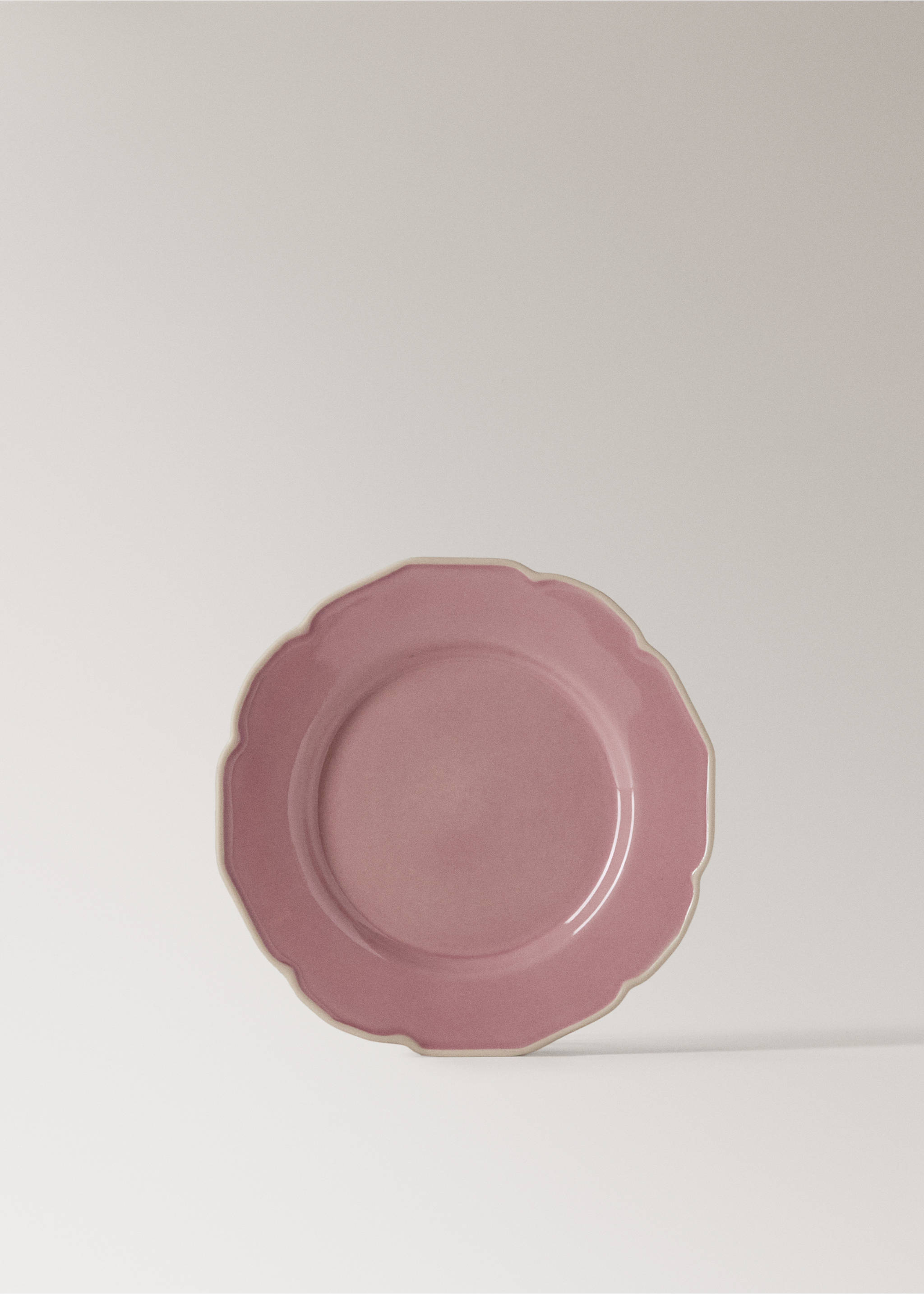 Stoneware dessert plate with wavy design - Article without model, Pink. Ref: 27021527-00.
