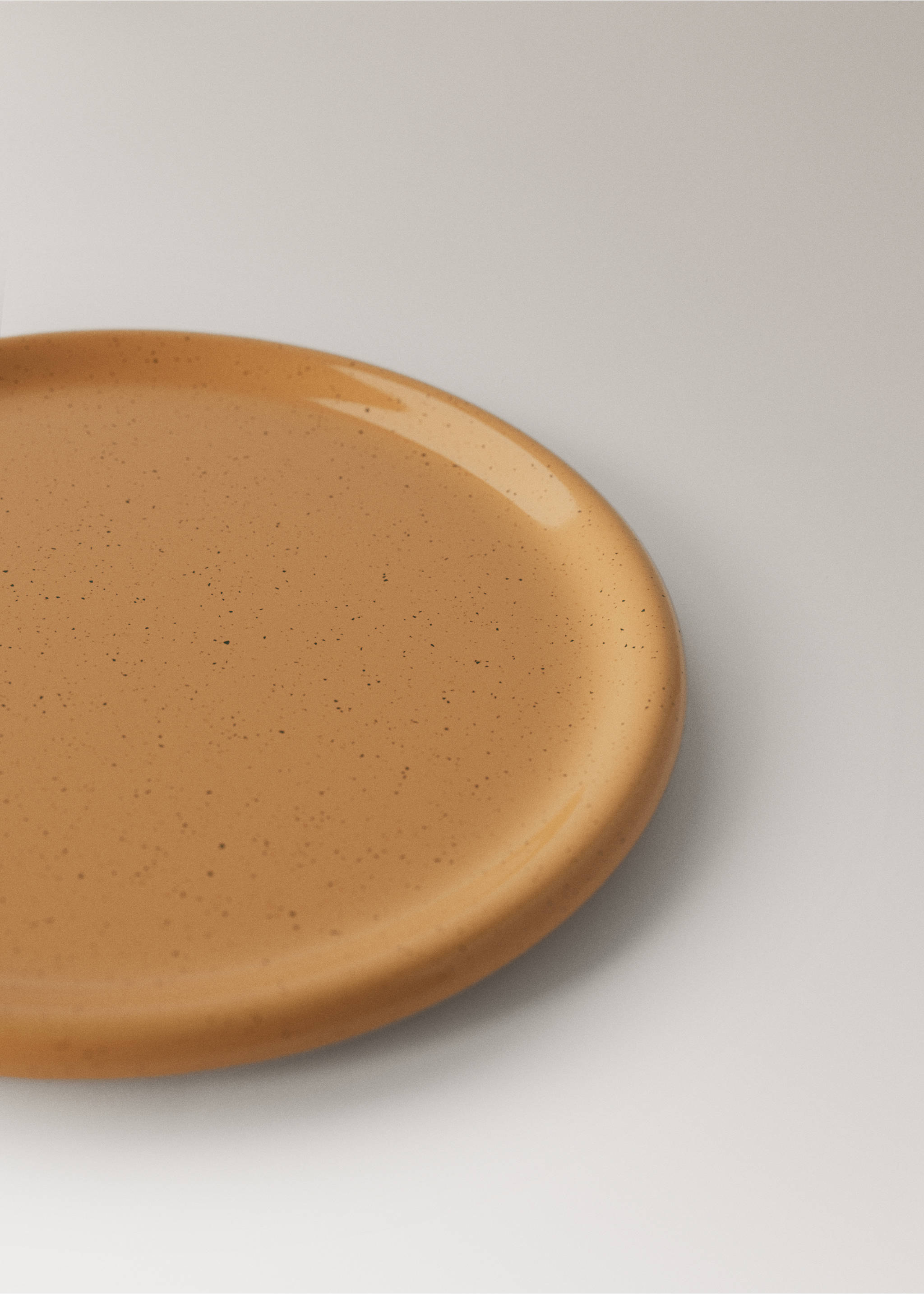 Untersetzer aus Steingut mit Punkten - Detail des Artikels 2, Mittelbraun. Ref: 27021530-00.