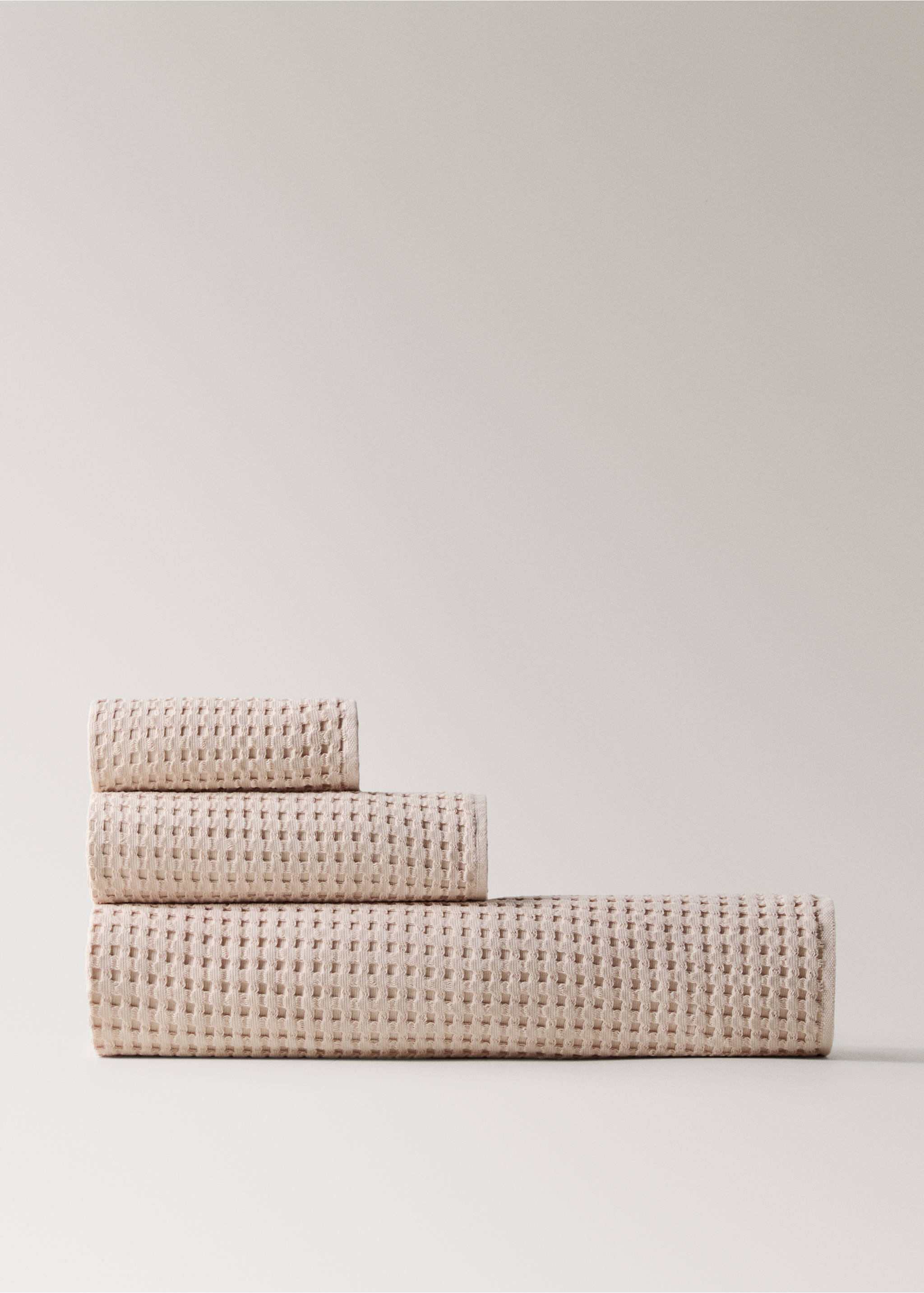 Cotton waffle hand towel - Details of the article 3, Apricot. Ref: 27021531-00.