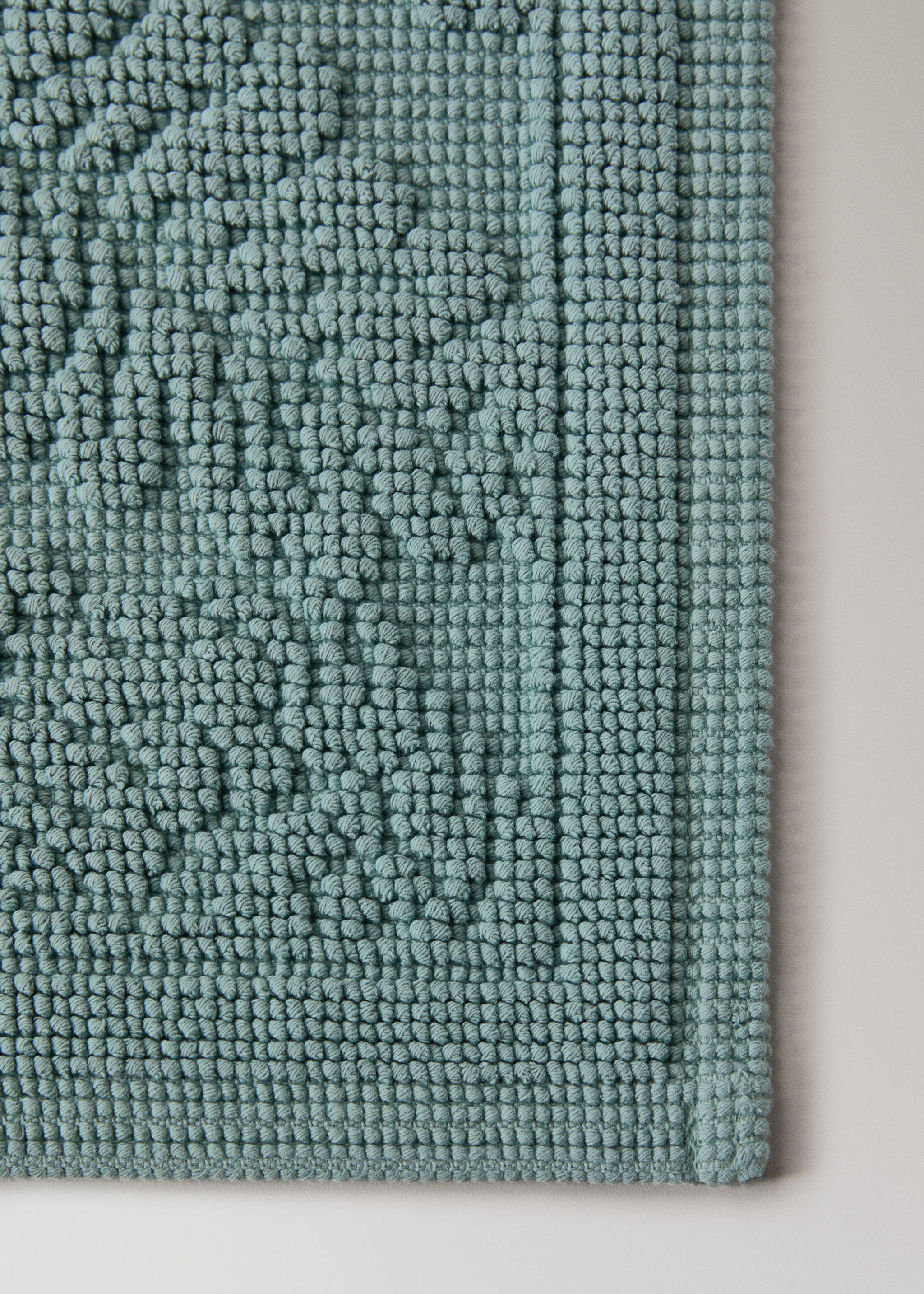 Jacquard flower bath mat - Details of the article 1