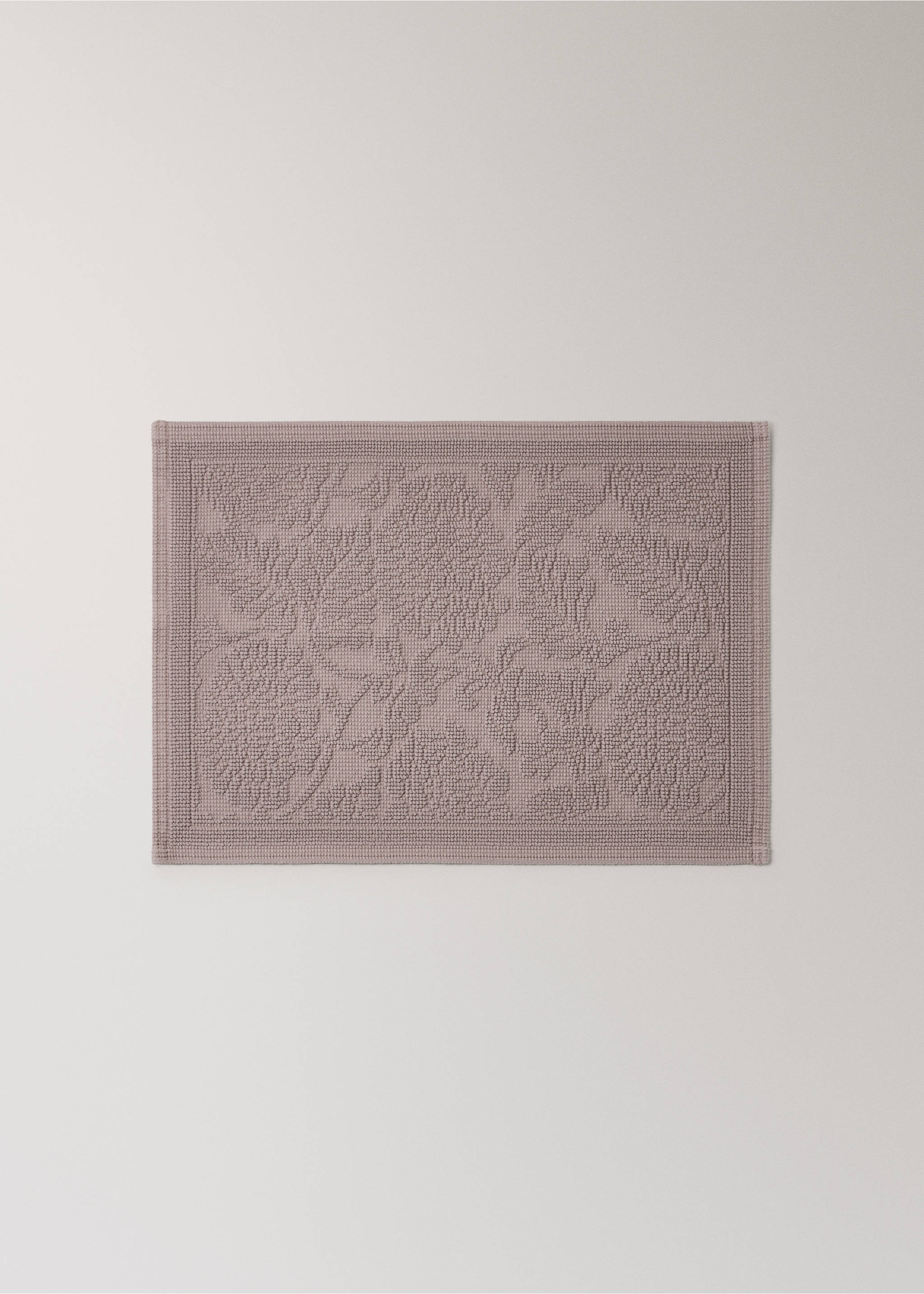 Jacquard flower bath mat - Article without model, Lavender. Ref: 27021535-00.