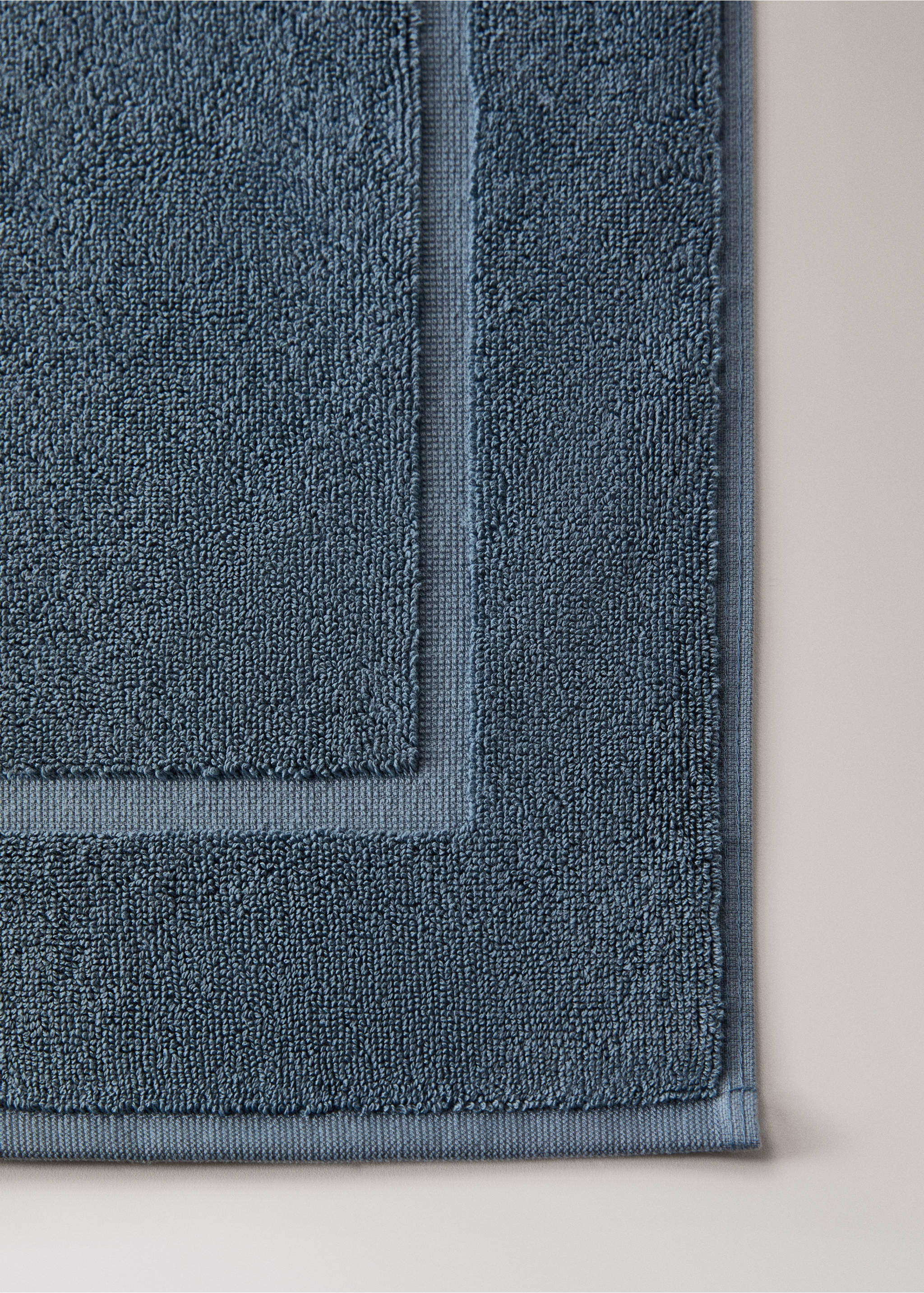100% cotton anti-slip bath mat - Details of the article 1, Indigo Blue. Ref: 27021536-00.