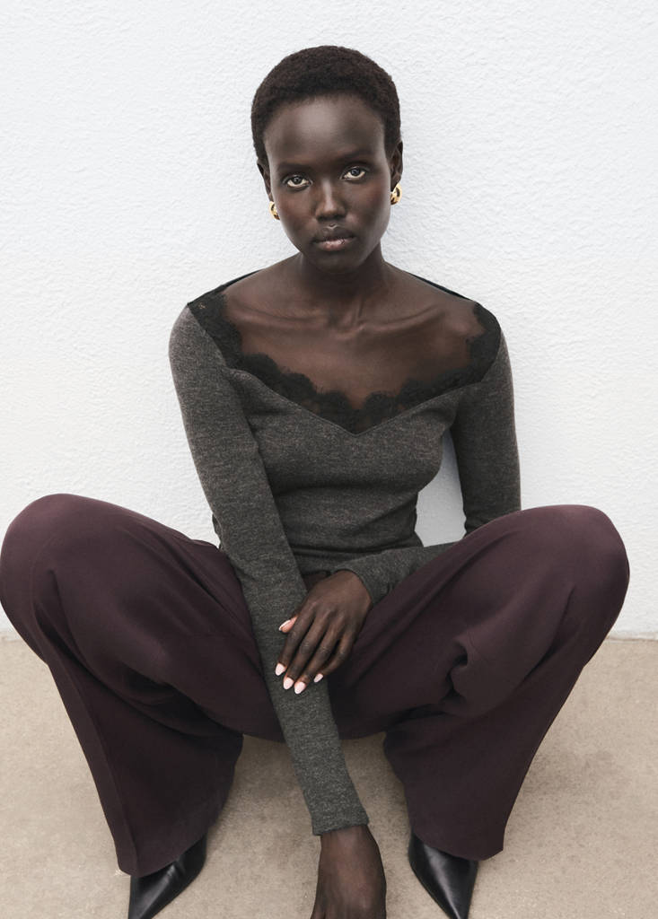 Lace-trimmed scoop-neck top — Medium Heather Grey
