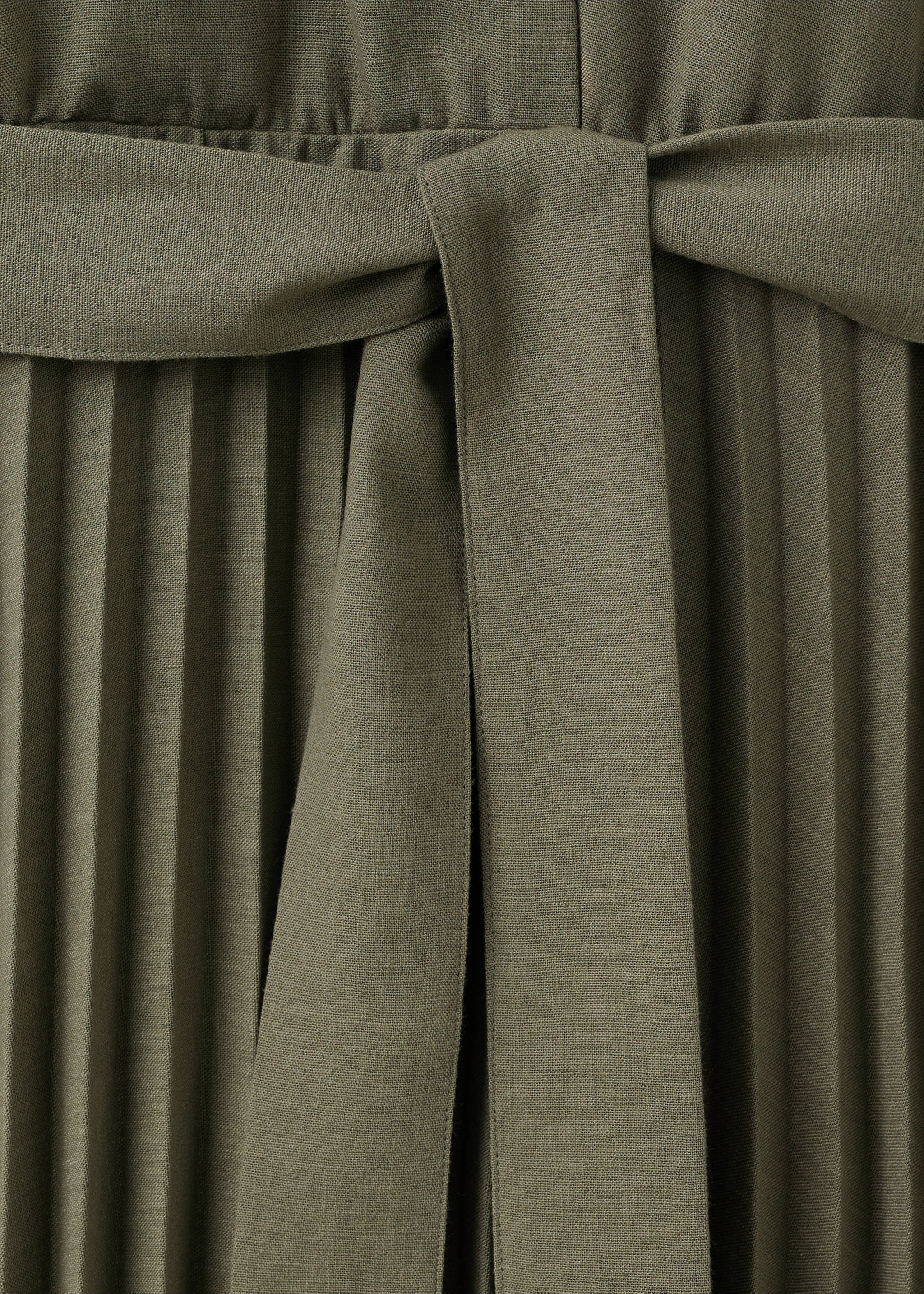 Pleated shirt dress - Details of the article 8, Khaki. Ref: 27022542-00.