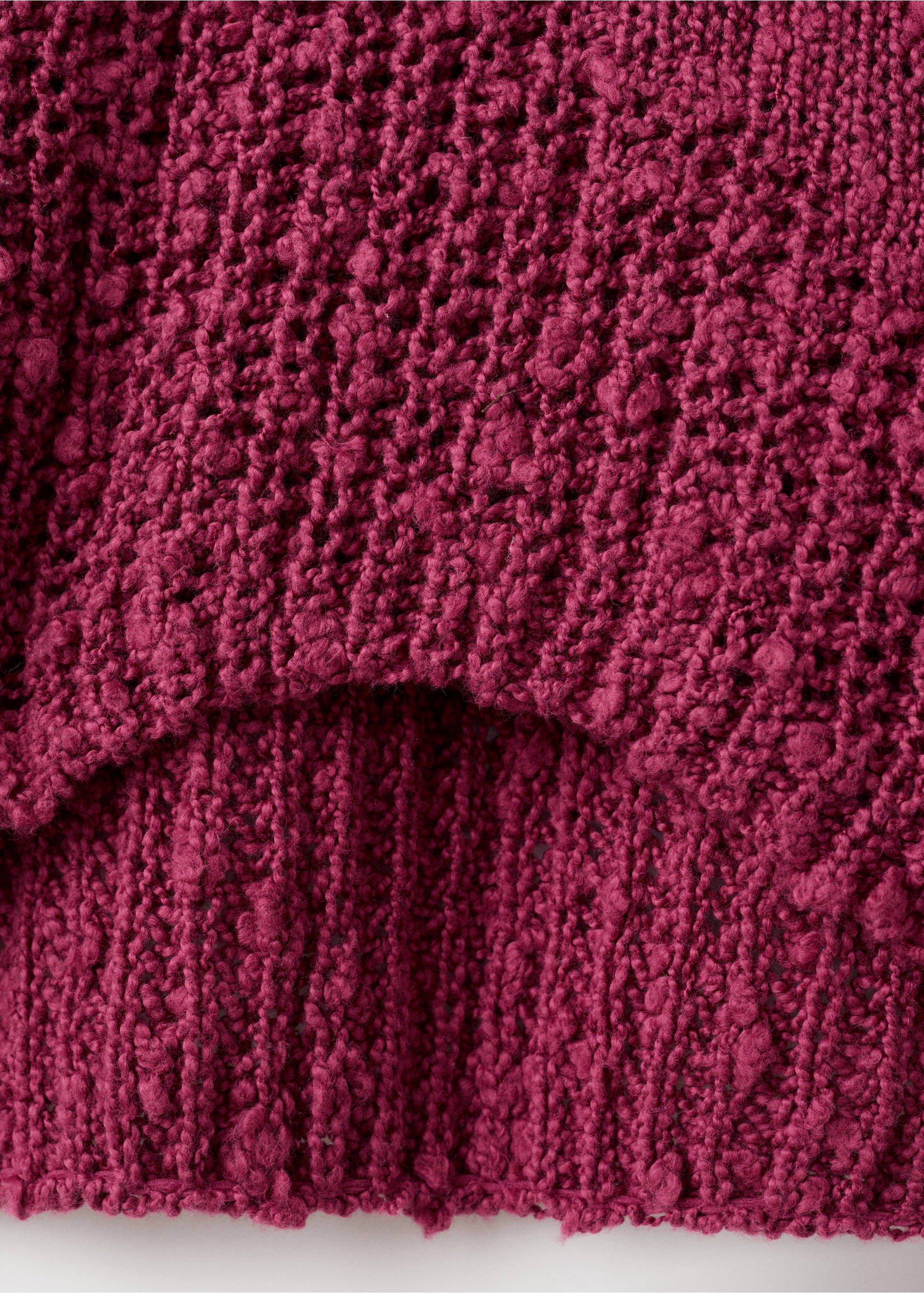Fine-knit sweater - Details of the article 0, Cherry. Ref: 27022543-00.