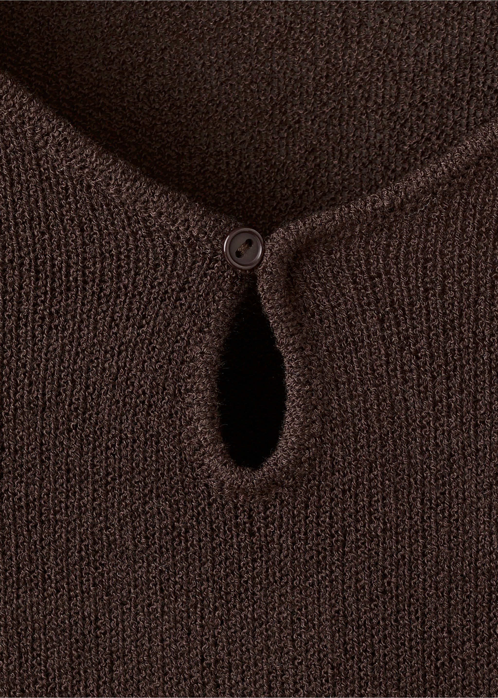Strickpullover mit Schlitzen - Detail des Artikels 8, Braun. Ref: 27022544-00.