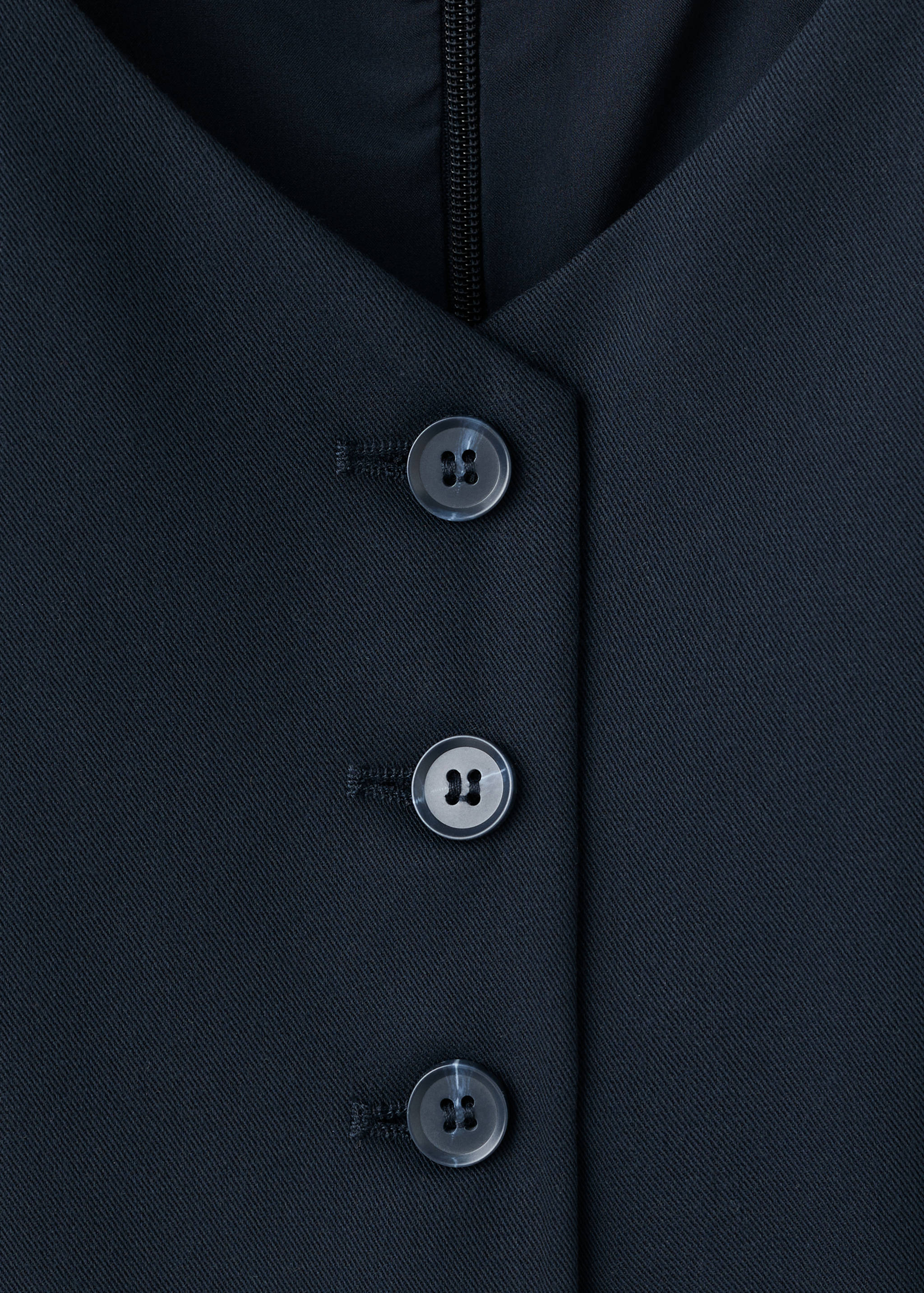 Pleated dress with belt - Details of the article 8