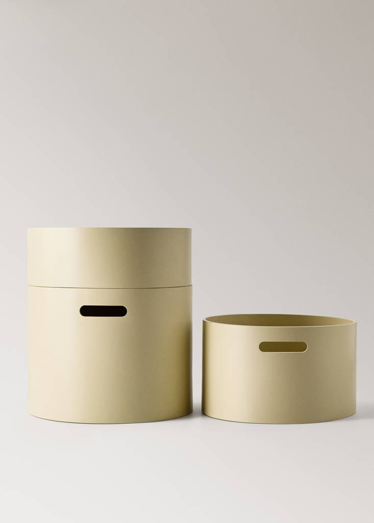 Large wooden children's box with rectangular handle — Nude