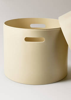 Wooden box with cylindrical lid and rectangular handle detail — Pastel Yellow 3